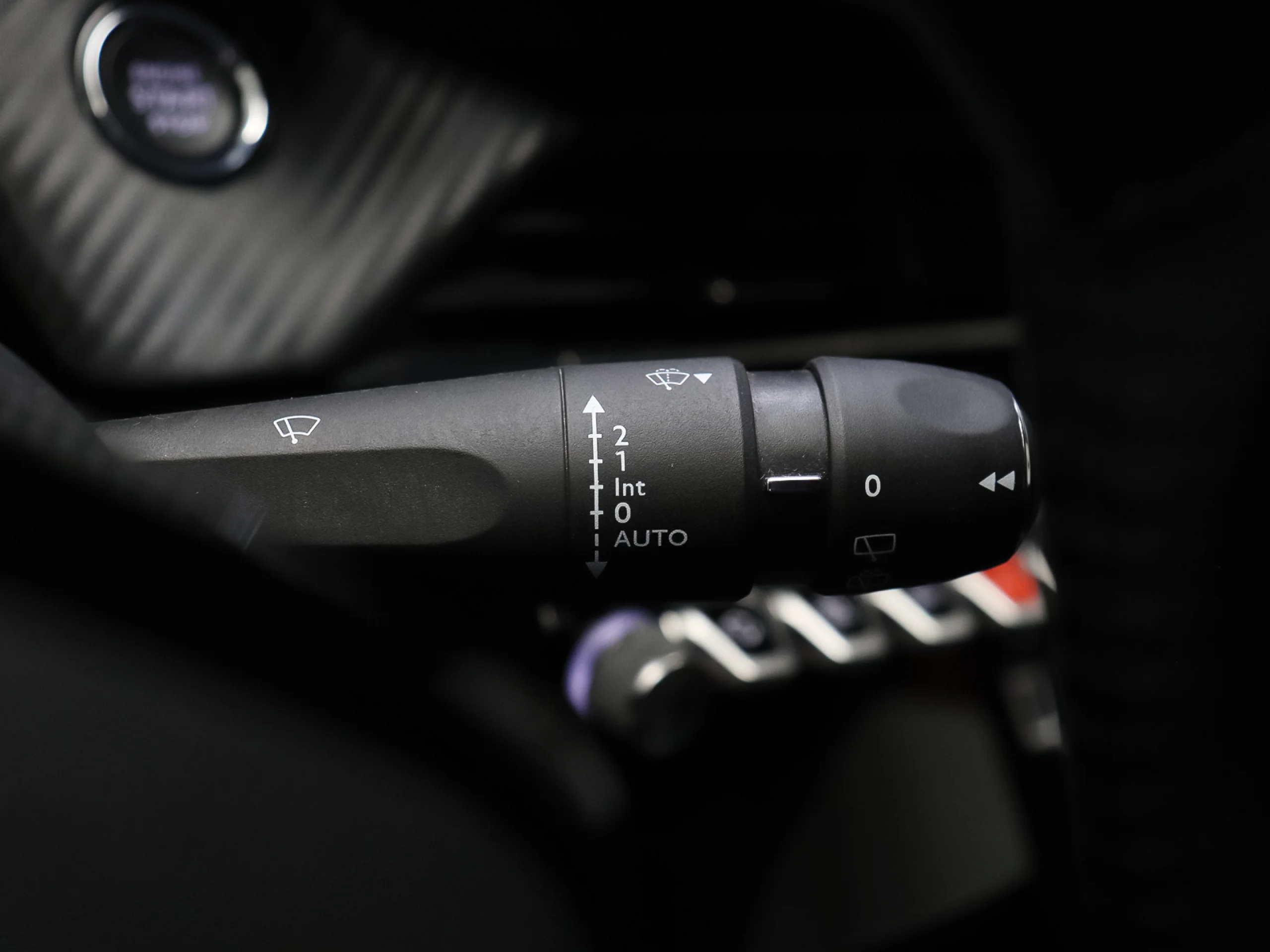 Peugeot E-208 Eléctrico Allure Pack 100 kW (136 CV) - Foto 16