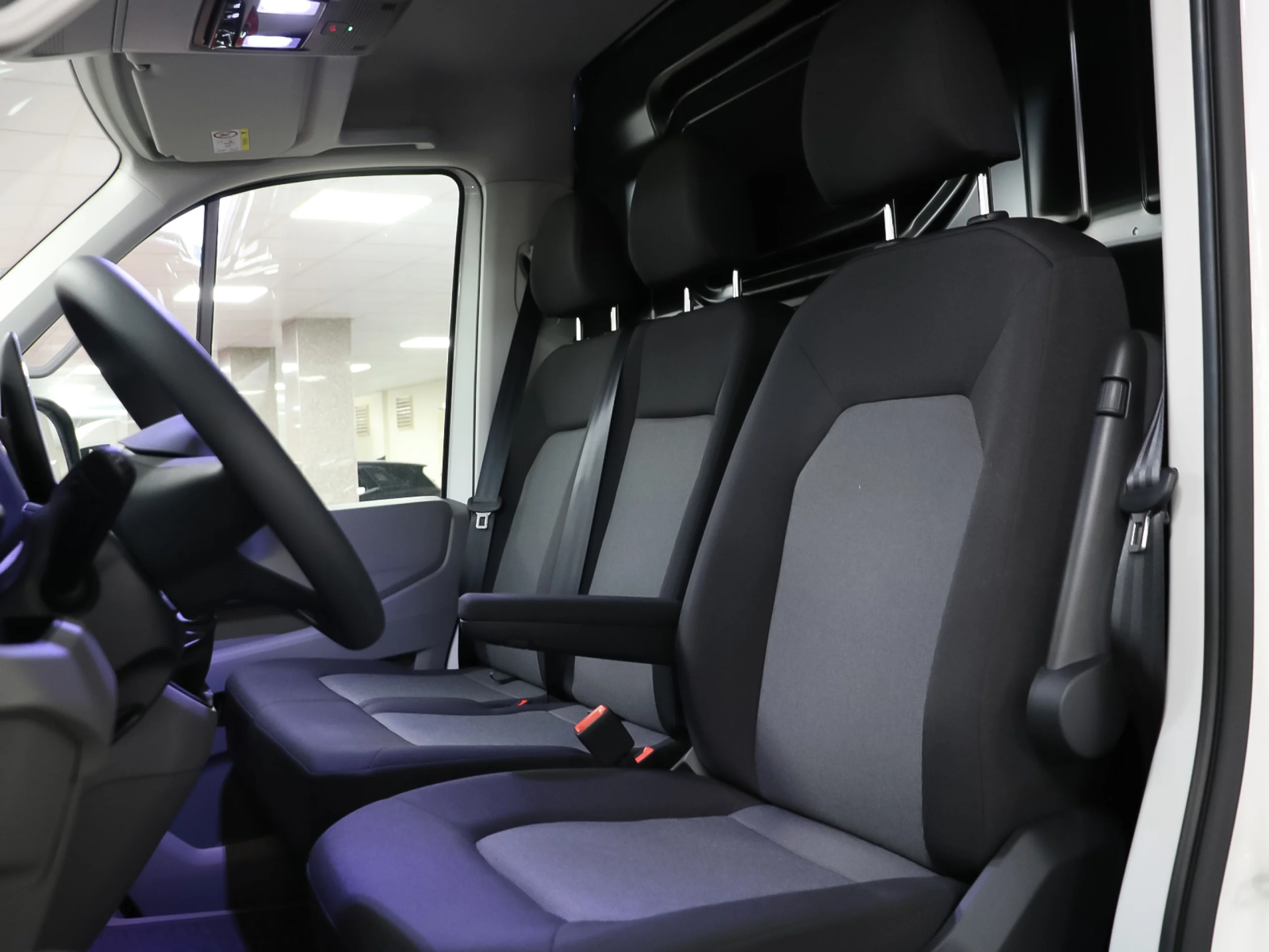 Volkswagen Crafter Furgon Batalla Media TN 2.0 TDI 103 kW (140 CV) 3.000 - Foto 7