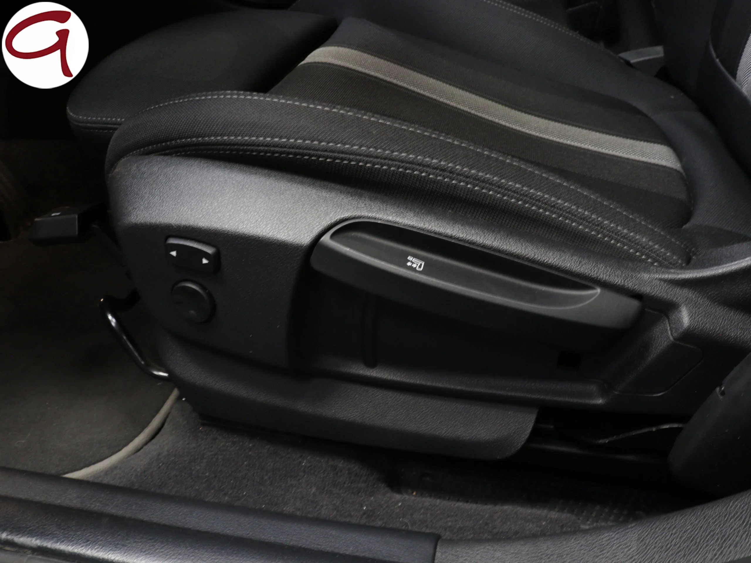 BMW X2 xDrive25e 162 kW (220 CV) - Foto 7