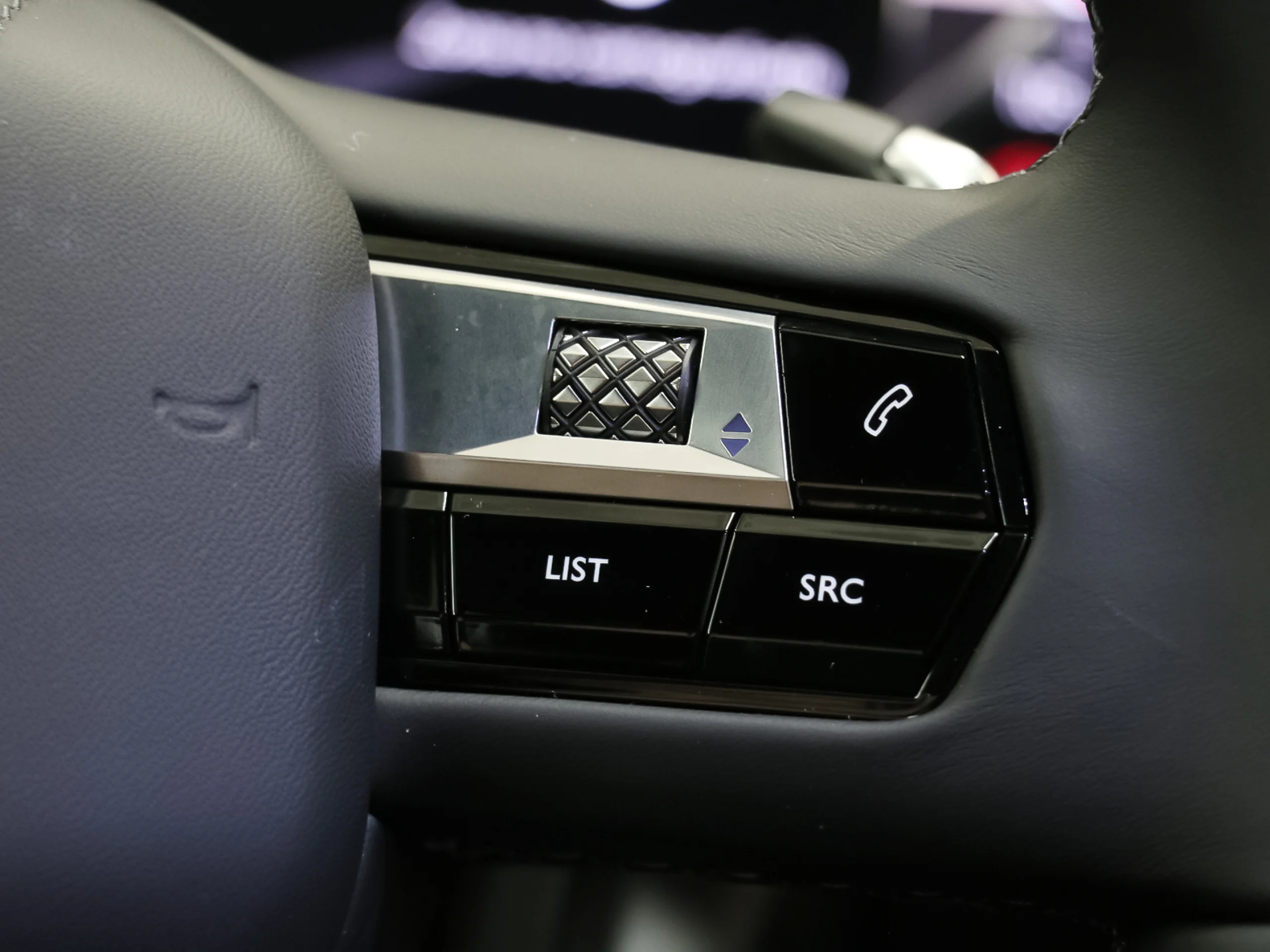 DS DS7 BlueHDi 130 Etoile AT 96 kW (130 CV) - Foto 34