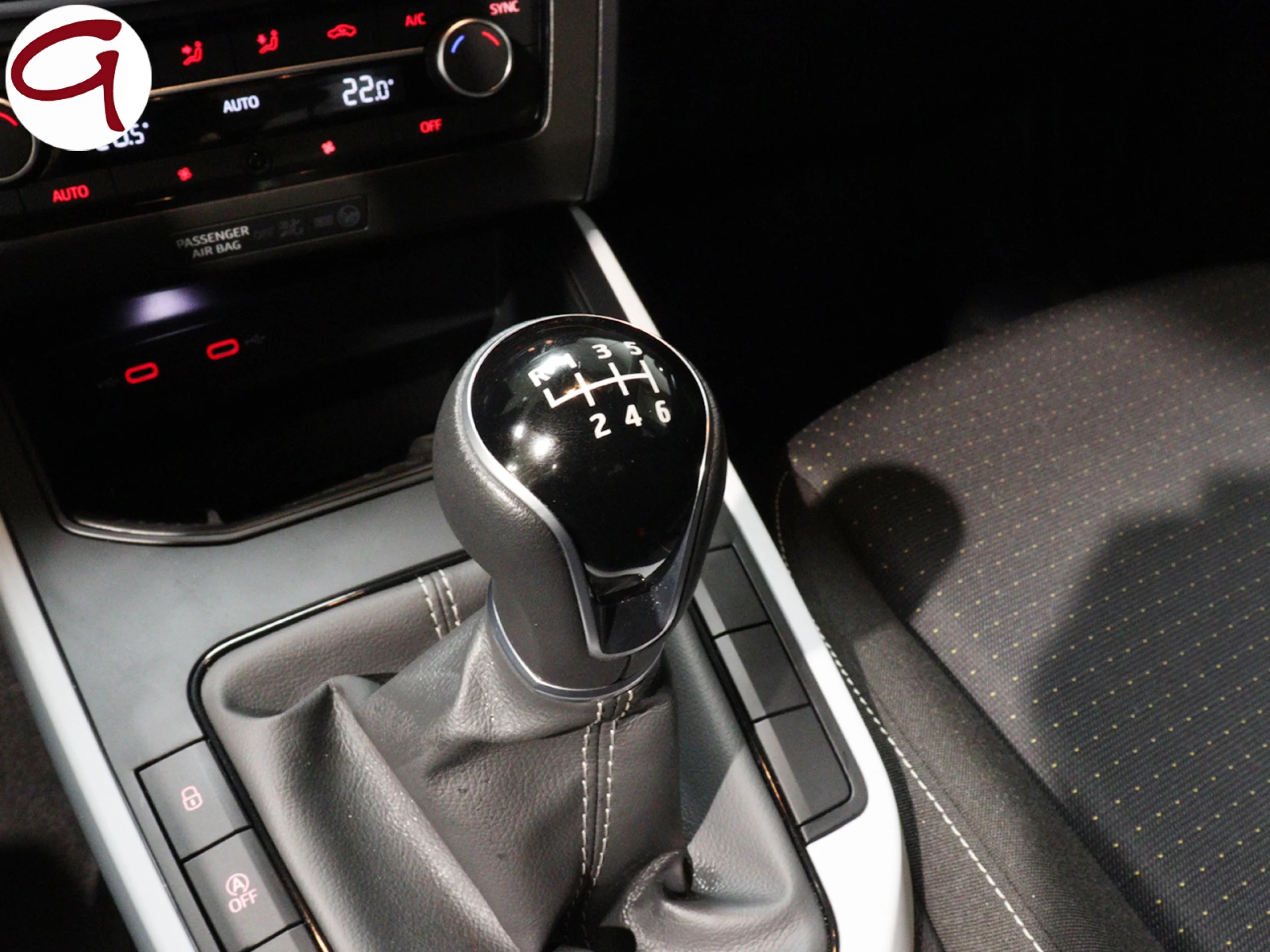 SEAT Arona 1.0 TSI Style Special Edition 85 kW (115 CV) - Foto 20