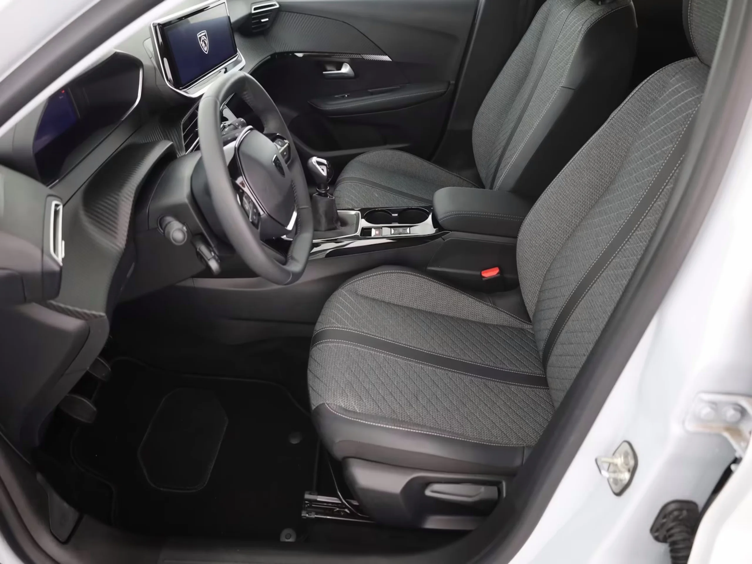 Peugeot 208 PureTech 100 Allure 75 kW (100 CV) - Foto 15