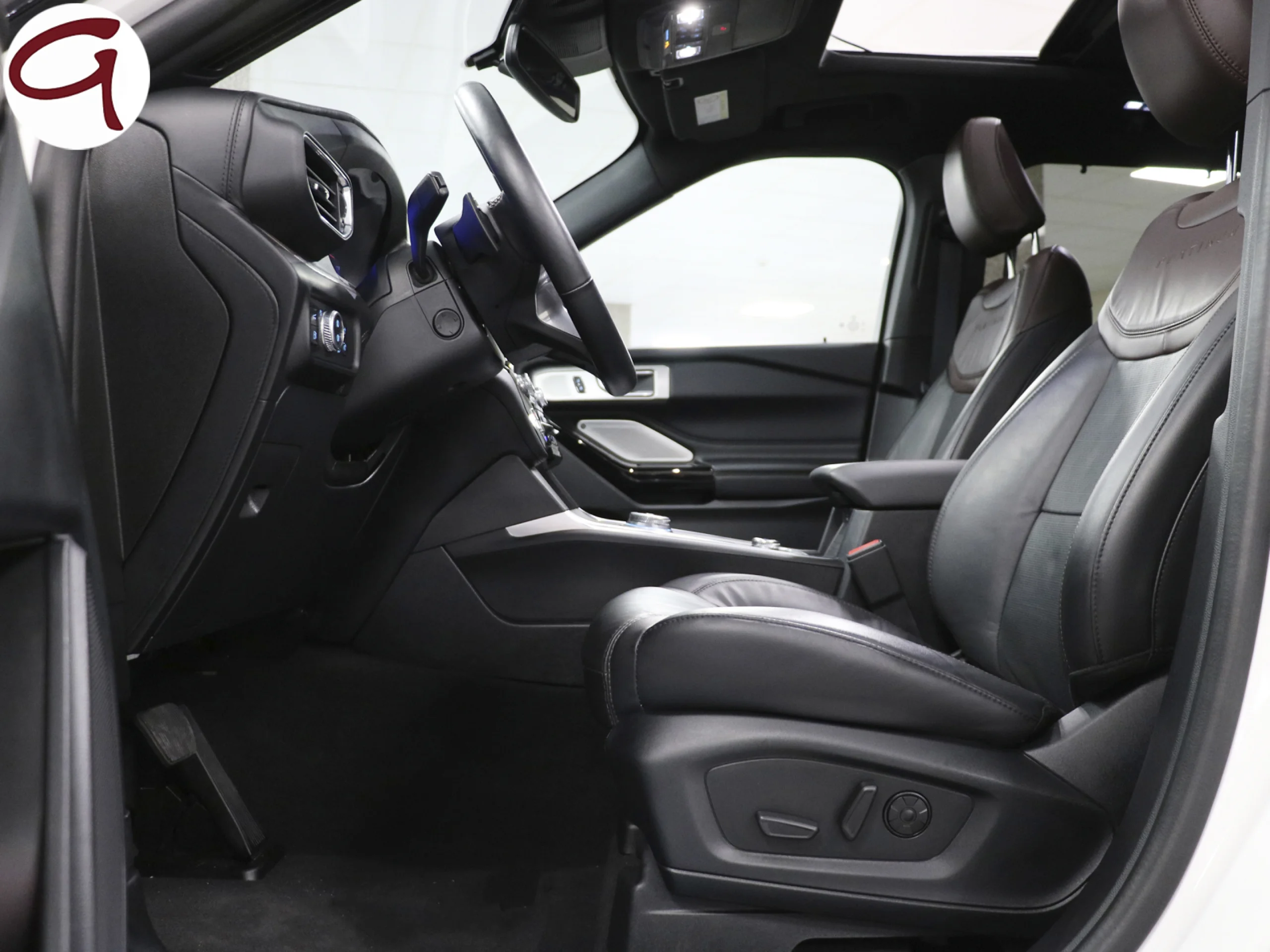 Ford Explorer 3.0 PHEV Platinum AWD 336 kW (457 CV) - Foto 7