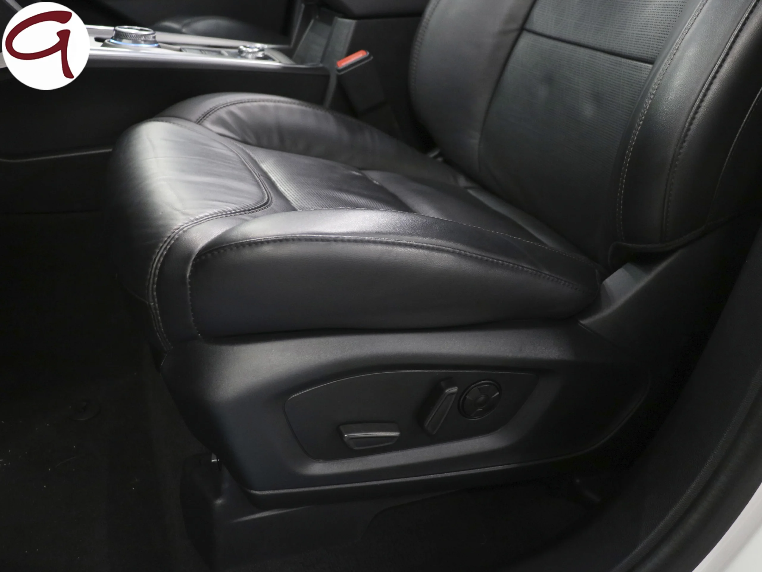 Ford Explorer 3.0 PHEV Platinum AWD 336 kW (457 CV) - Foto 8