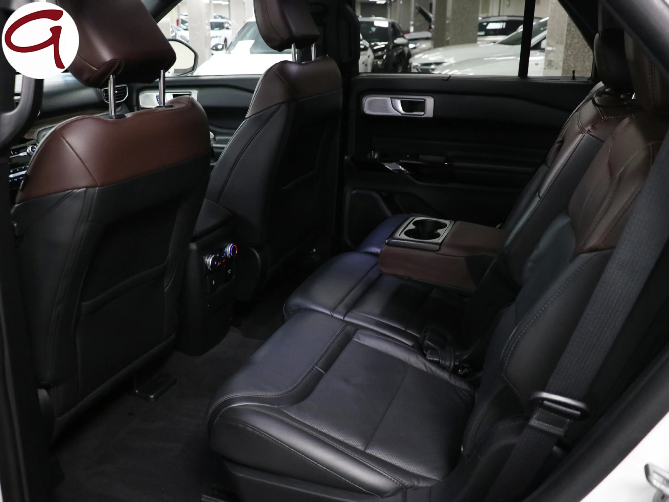 Ford Explorer 3.0 PHEV Platinum AWD 336 kW (457 CV) - Foto 12