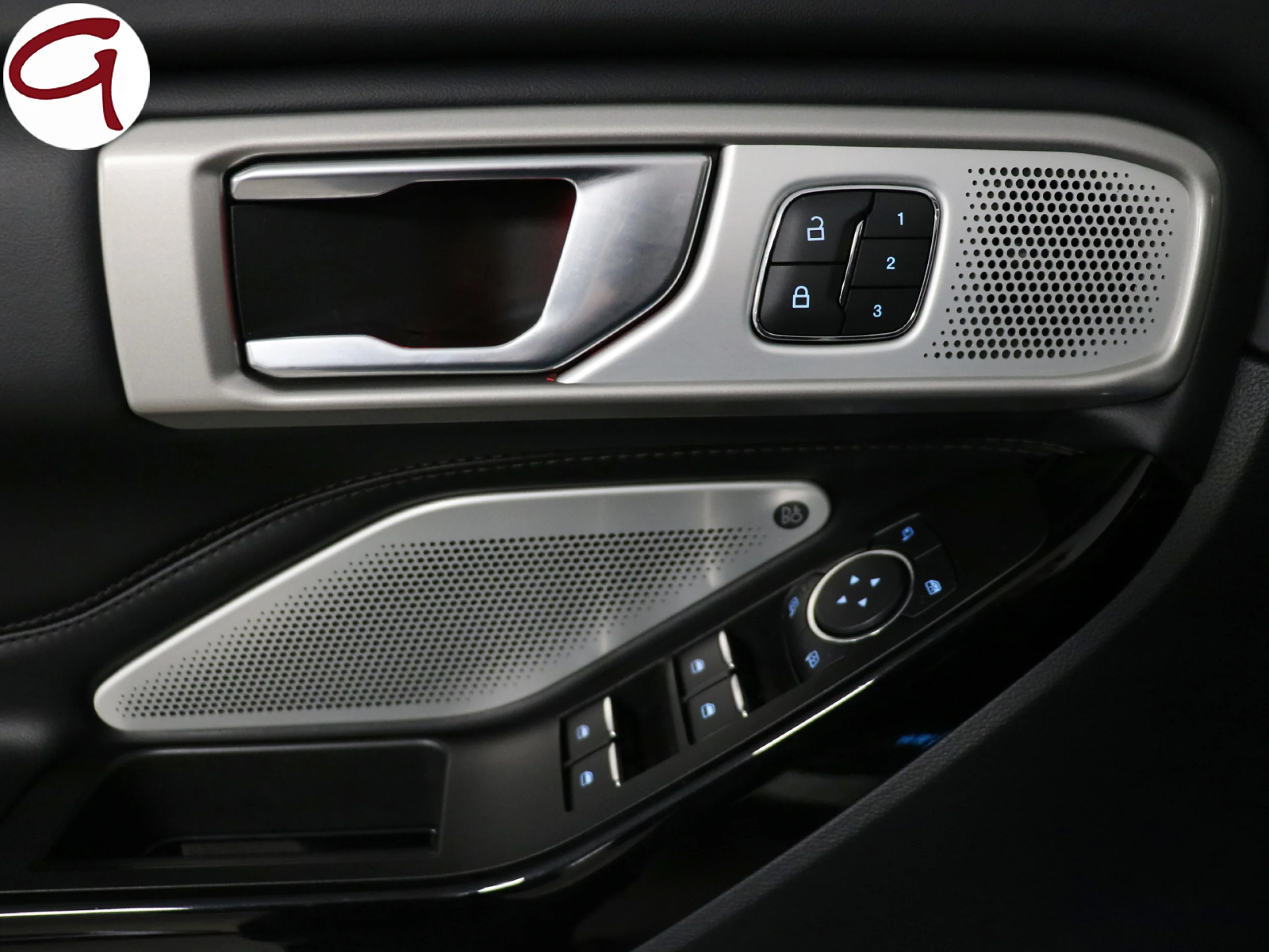 Ford Explorer 3.0 PHEV Platinum AWD 336 kW (457 CV) - Foto 49
