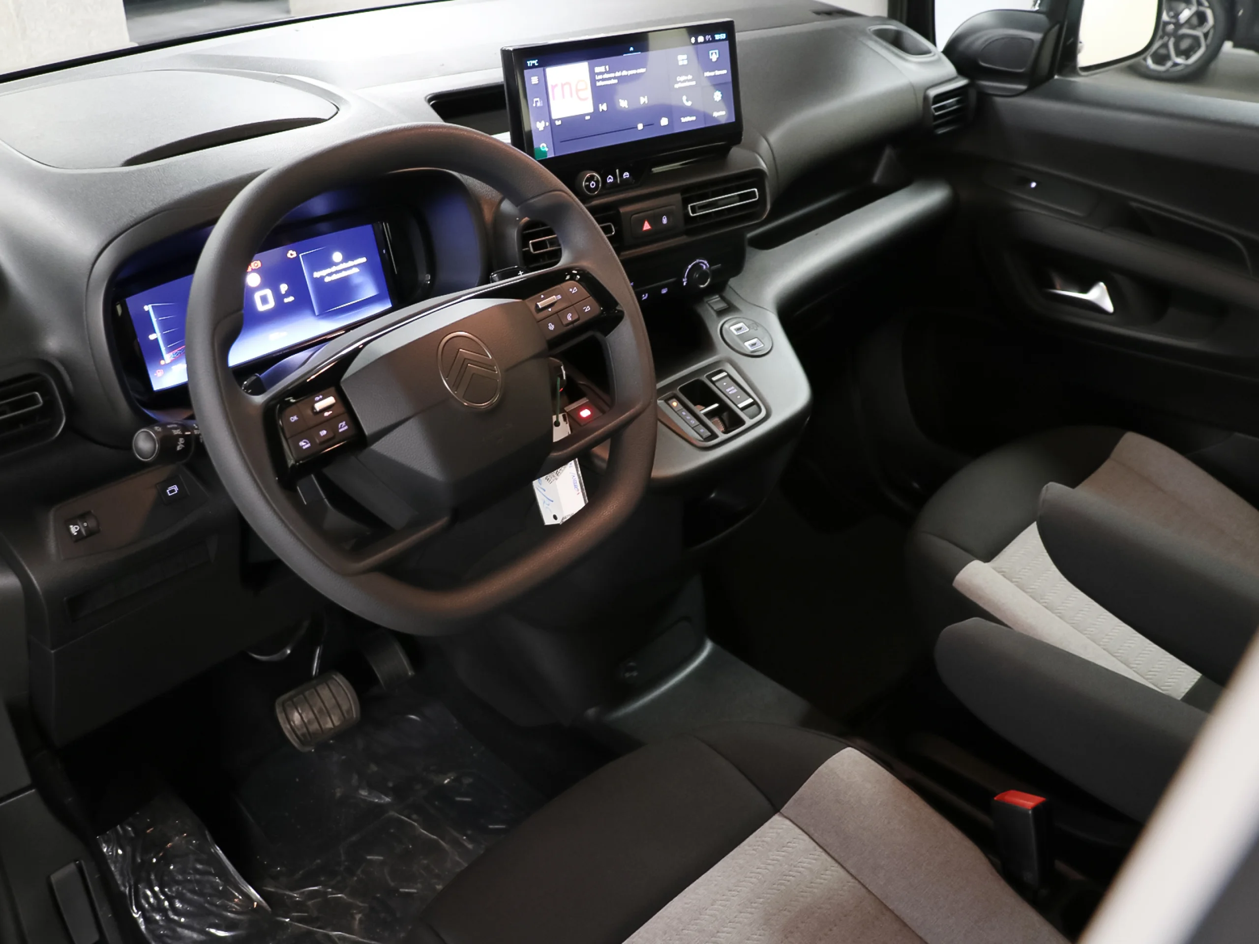 Citroen Berlingo BlueHDi 130 XL Plus Automático 96 kW (130 CV) - Foto 3