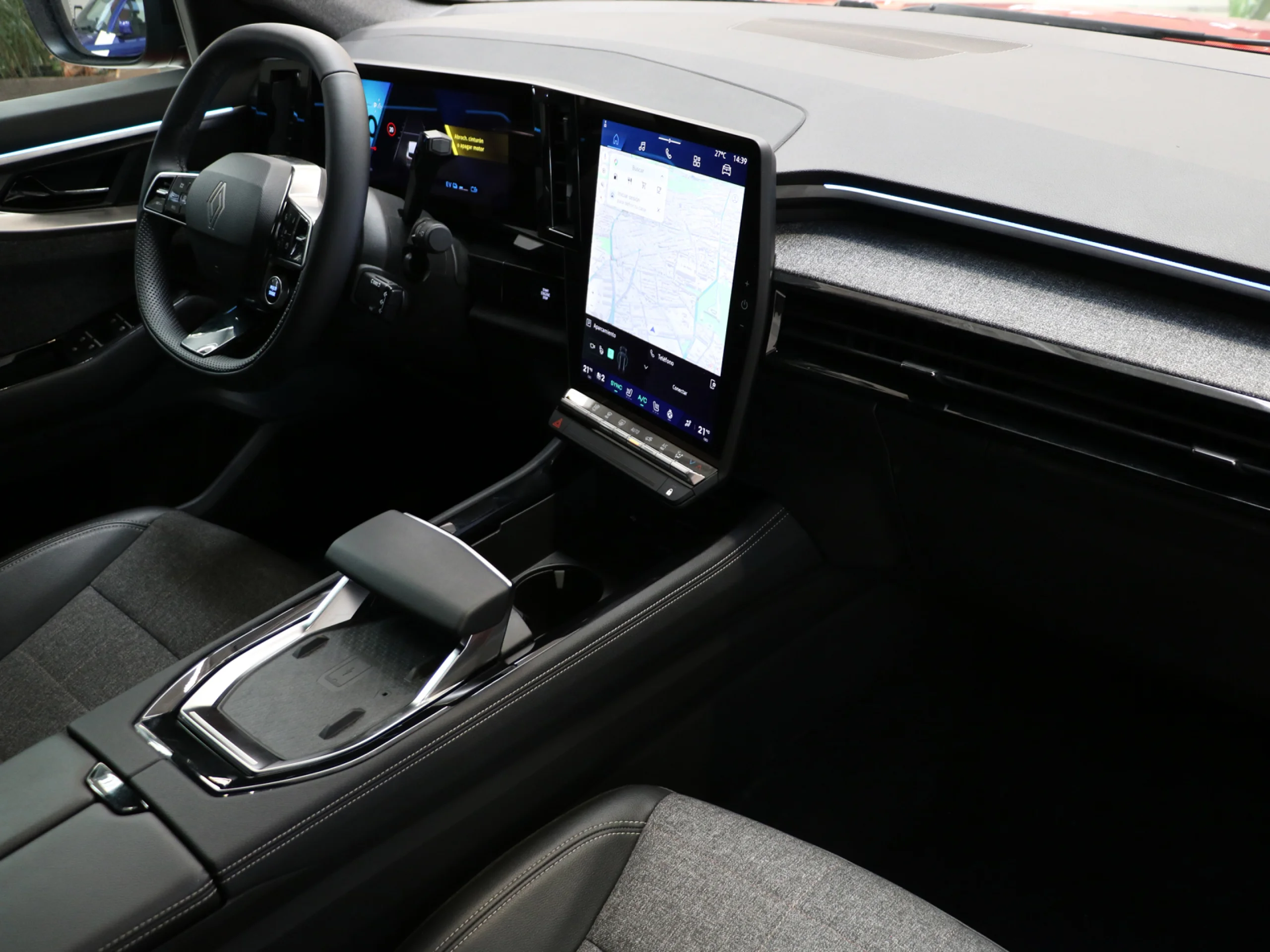 Renault Espace Techno E-Tech full hybrid 147 kW (200 CV) - Foto 6