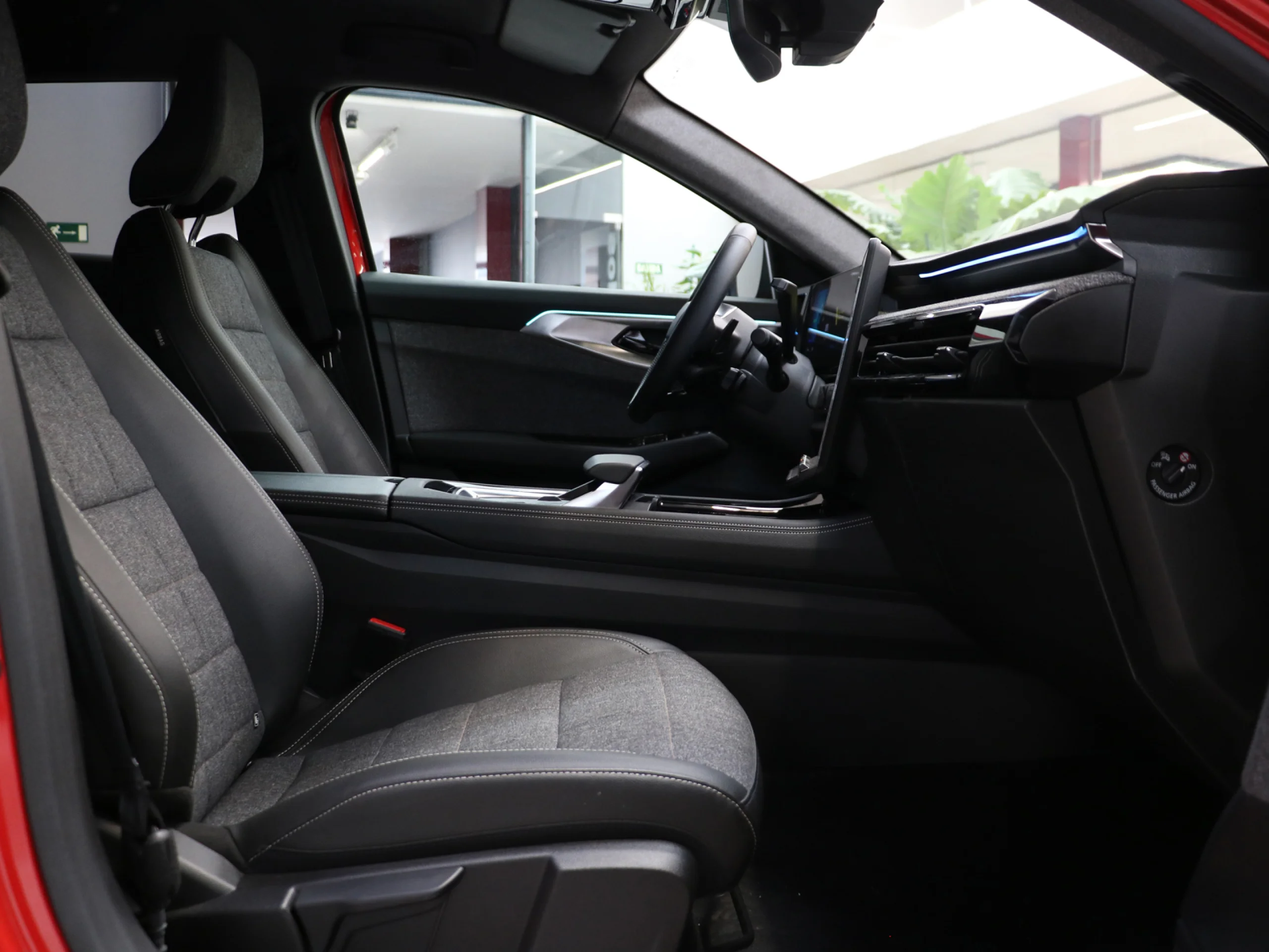 Renault Espace Techno E-Tech full hybrid 147 kW (200 CV) - Foto 7