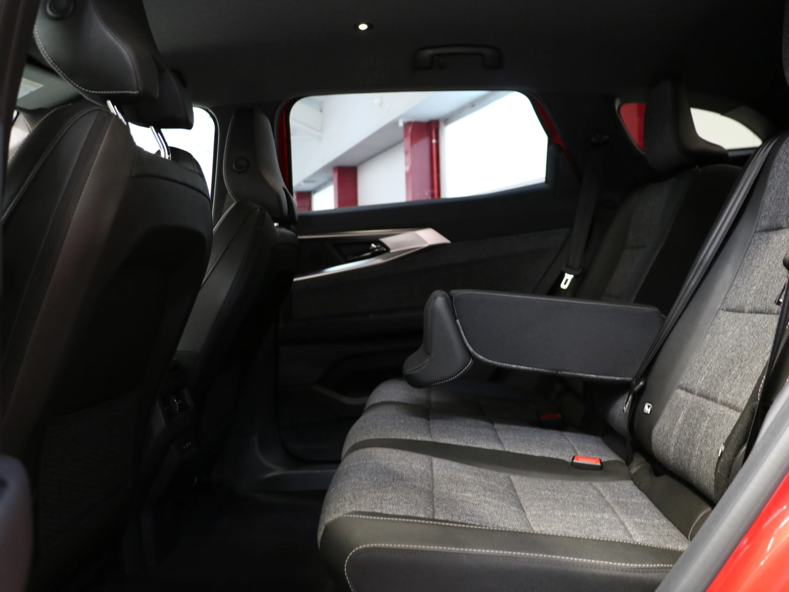 Renault Espace Techno E-Tech full hybrid 147 kW (200 CV) - Foto 12