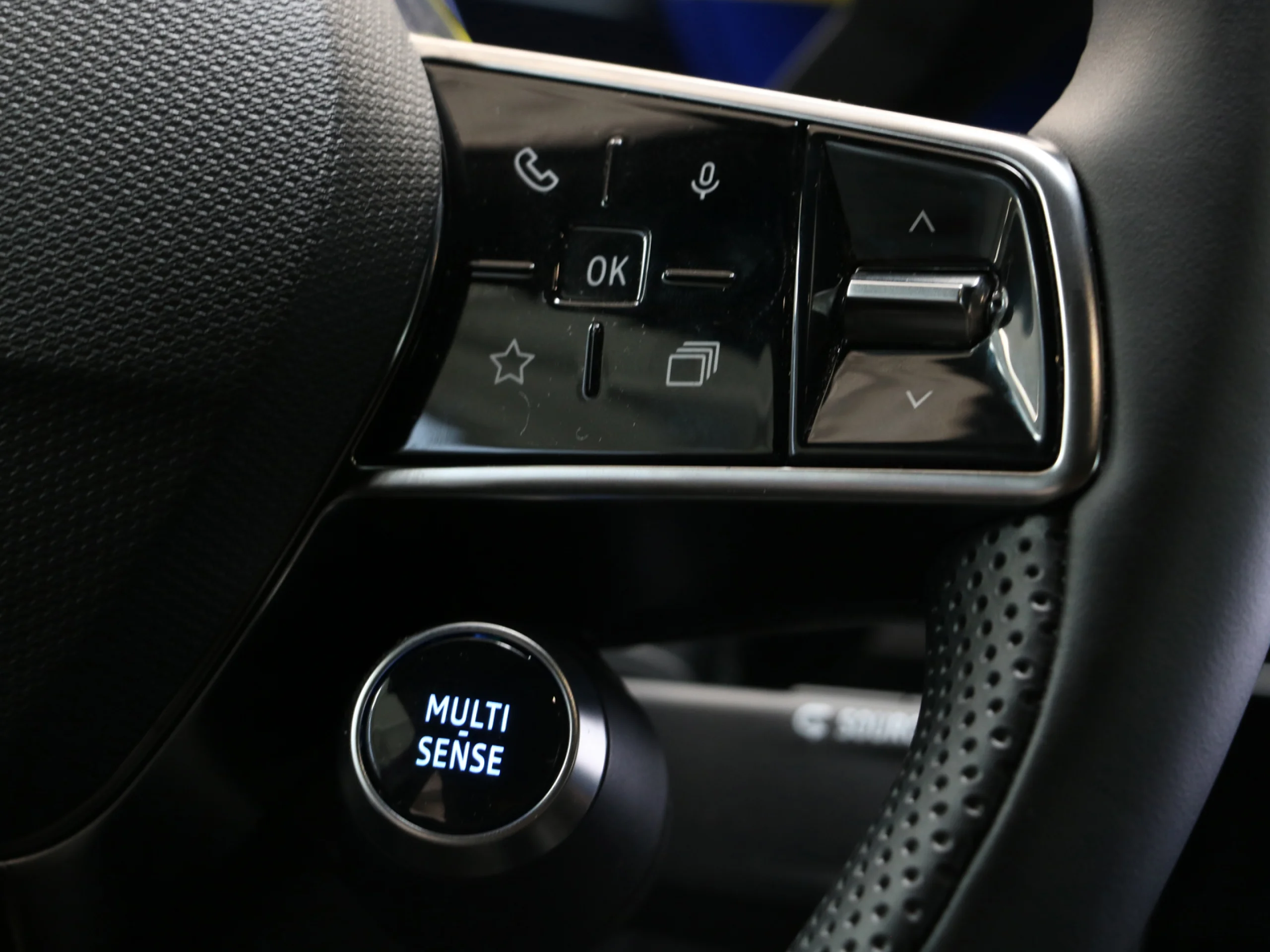 Renault Espace Techno E-Tech full hybrid 147 kW (200 CV) - Foto 44