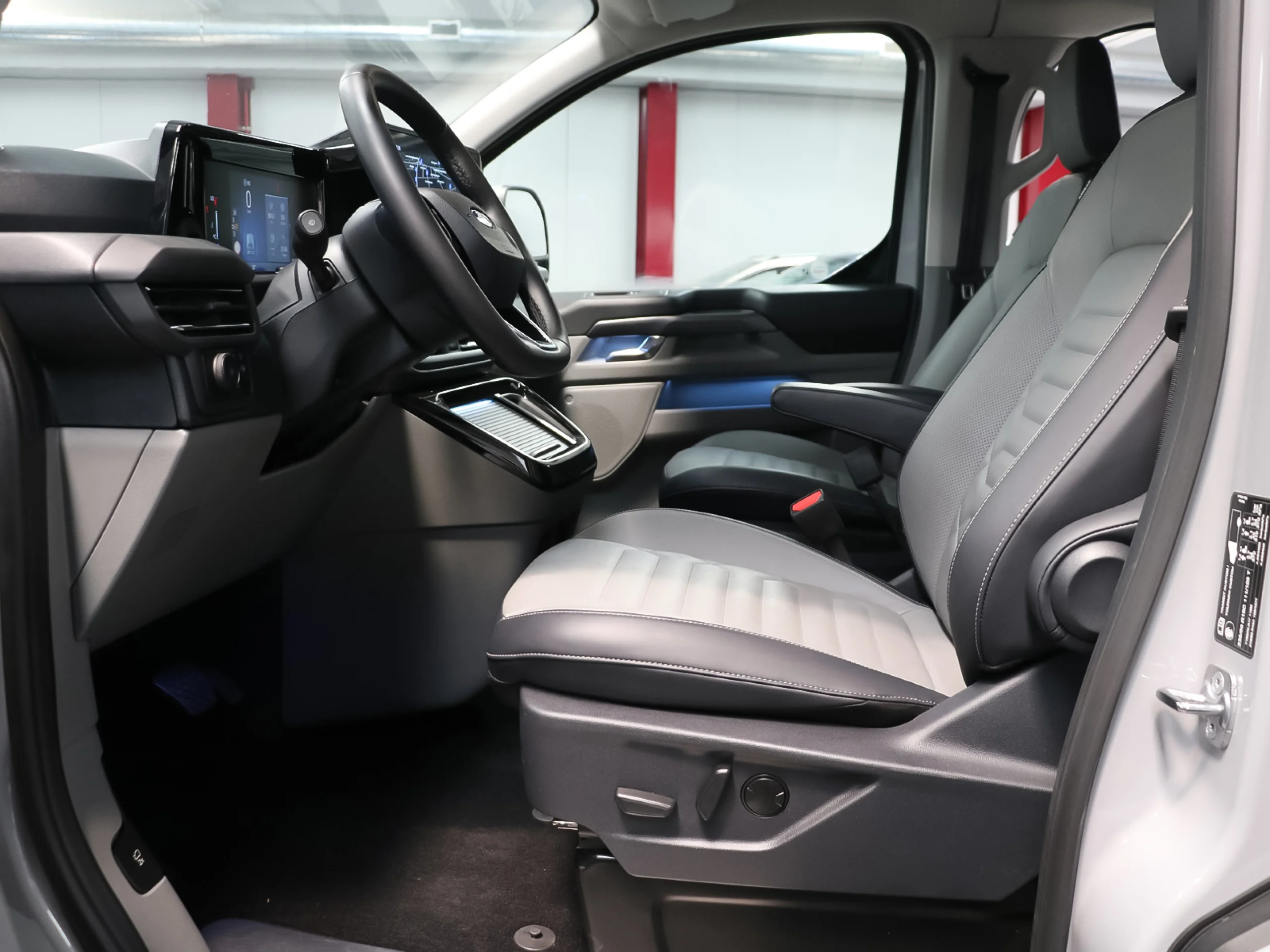 Ford Tourneo Custom 2.0 Ecoblue L1 Titanium X AWD Auto 125 kW (170 CV) - Foto 9