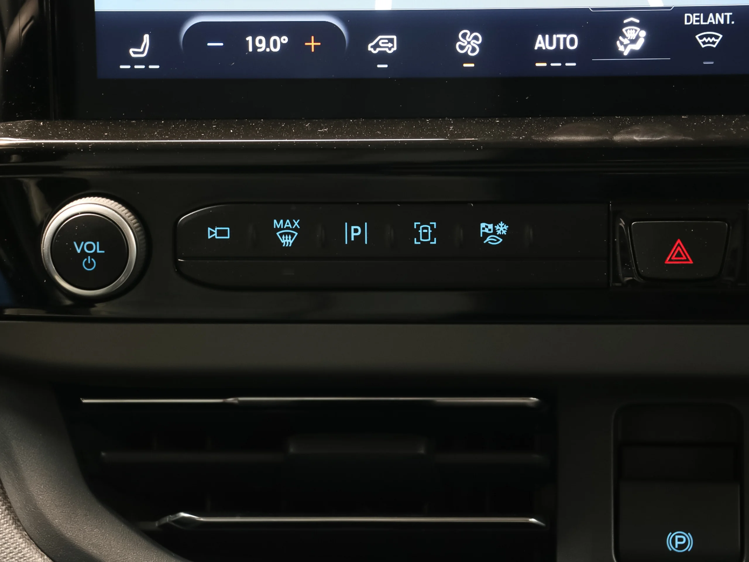 Ford Tourneo Custom 2.0 Ecoblue L1 Titanium X AWD Auto 125 kW (170 CV) - Foto 39