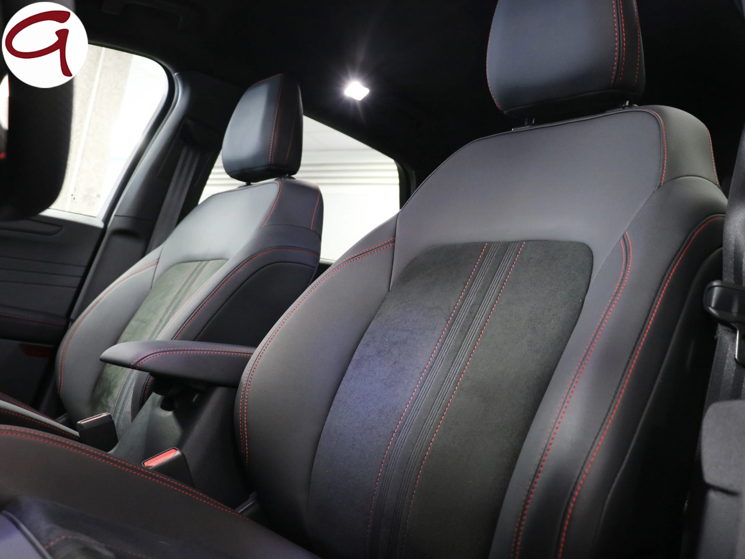 Ford Kuga 2.5 Duratec FHEV ST-Line X 4x2 Auto 132 kW (180 CV) - Foto 4