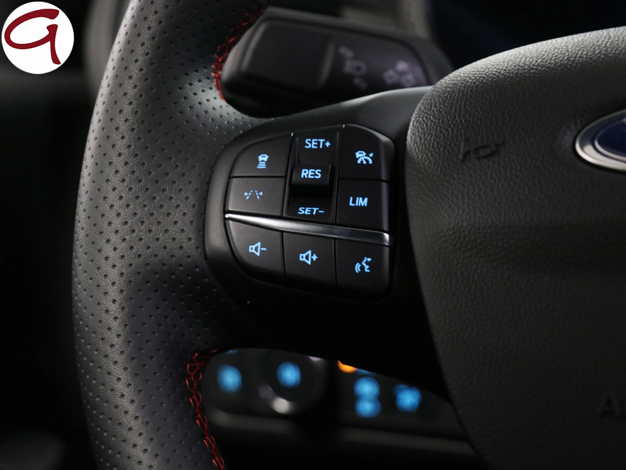 Ford Kuga 2.5 Duratec FHEV ST-Line X 4x2 Auto 132 kW (180 CV) - Foto 11