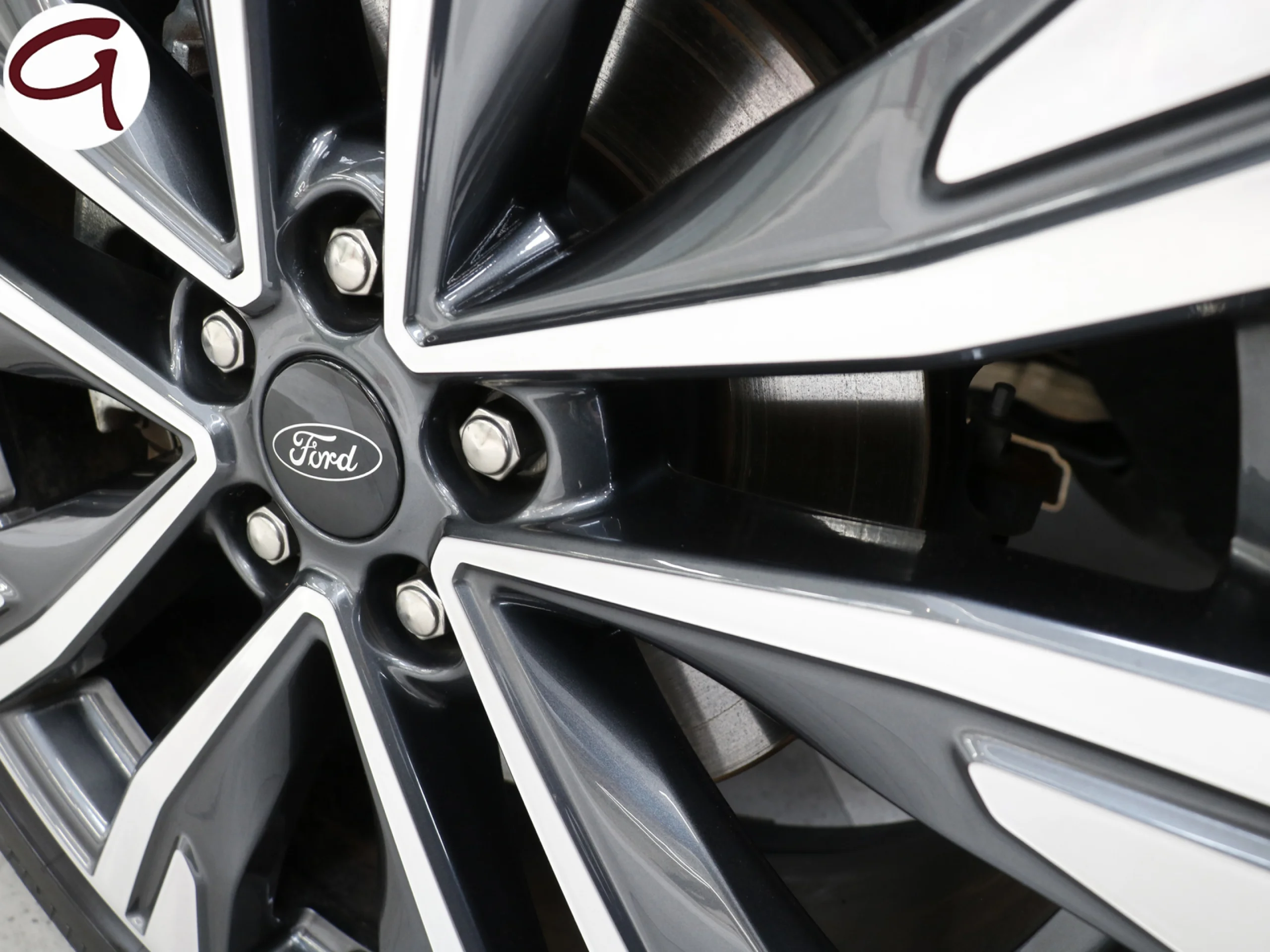 Ford Kuga 2.5 Duratec PHEV Vignale Auto 165 kW (225 CV) - Foto 34