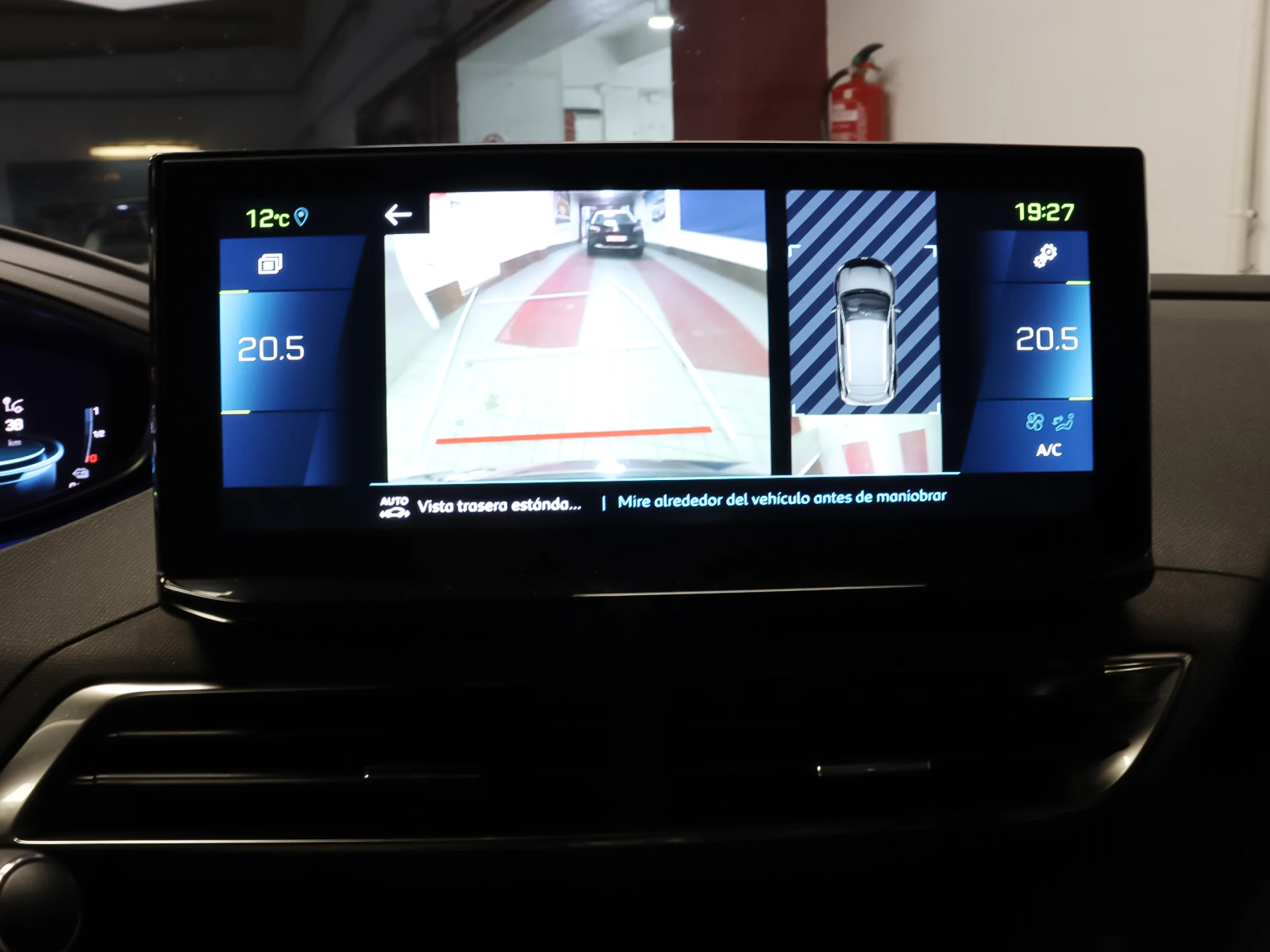 Peugeot 3008 Hybrid 225 Allure Pack e-EAT8 165 kW (225 CV) - Foto 36