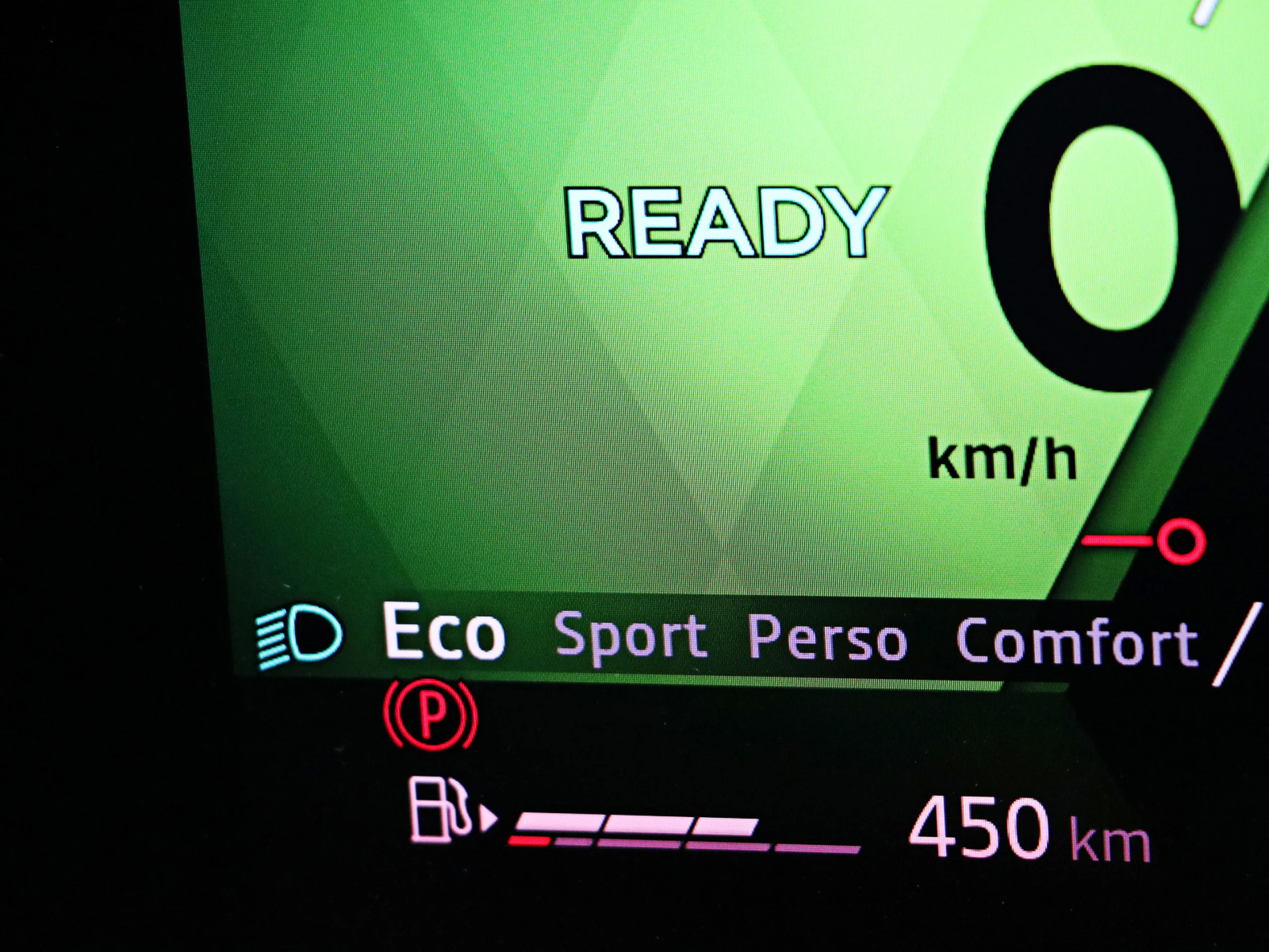 Renault Espace Techno E-Tech full hybrid 147 kW (200 CV) - Foto 39