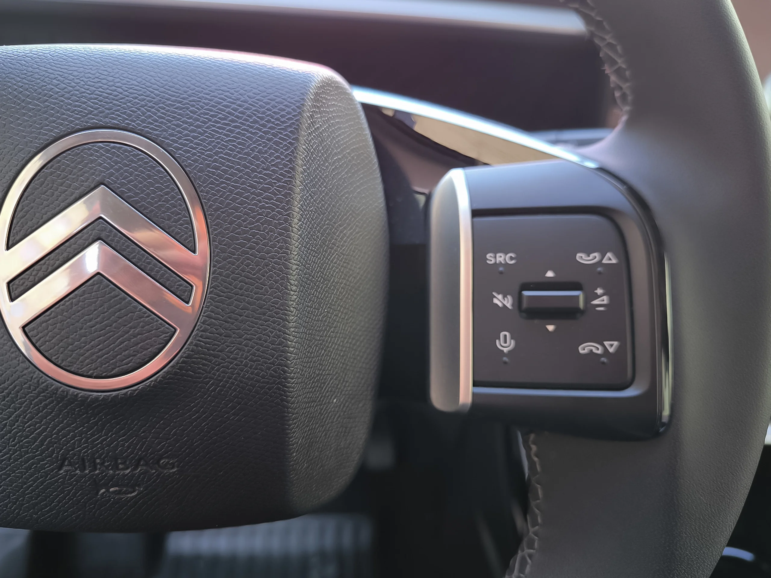 Citroen ë-C3 Eléctrico Max 83 kW (113 CV) - Foto 8