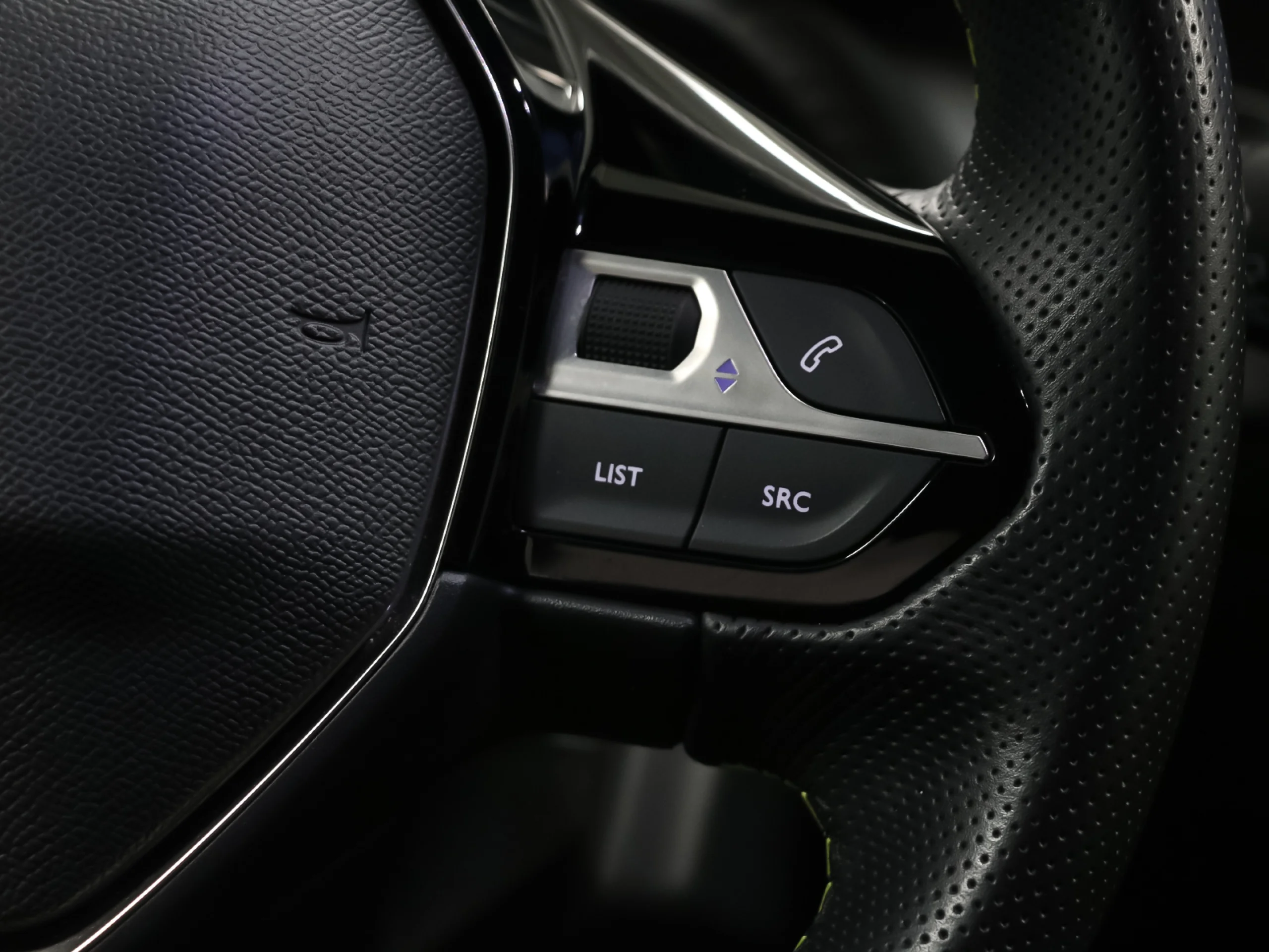 Peugeot E-208 Eléctrico GT 115 kW (156 CV) - Foto 28