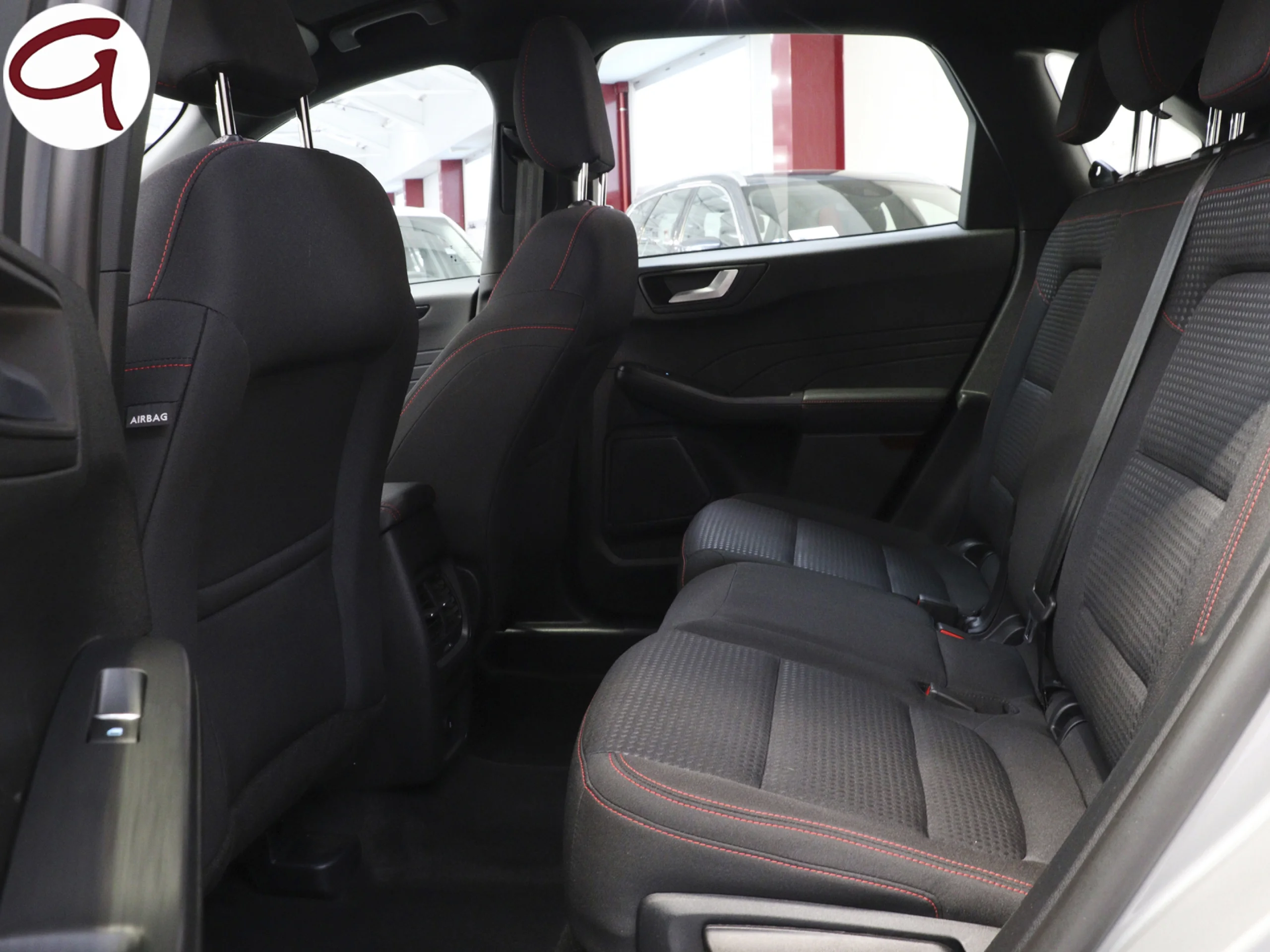 Ford Kuga 2.5 Duratec PHEV ST-Line Auto 165 kW (225 CV) - Foto 5