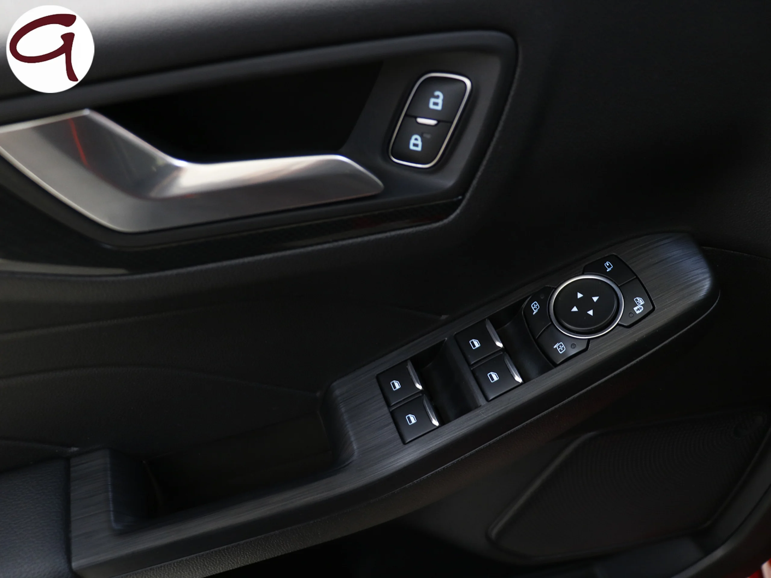 Ford Kuga 2.5 Duratec PHEV ST-Line X Auto 165 kW (225 CV) - Foto 35