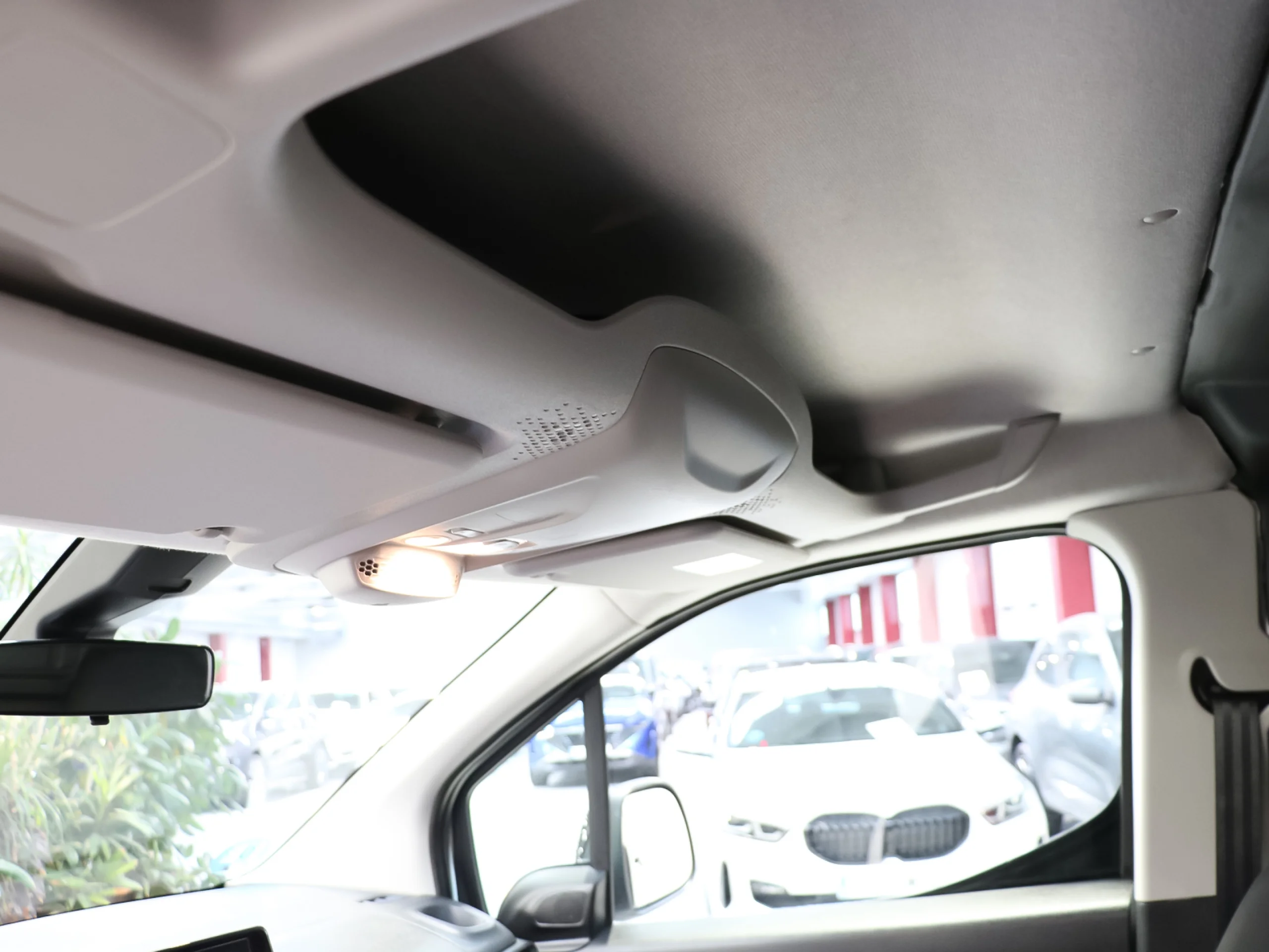 Fiat E-Doblò Furgón 50kWh L1H1 100 kW (136 CV) - Foto 9