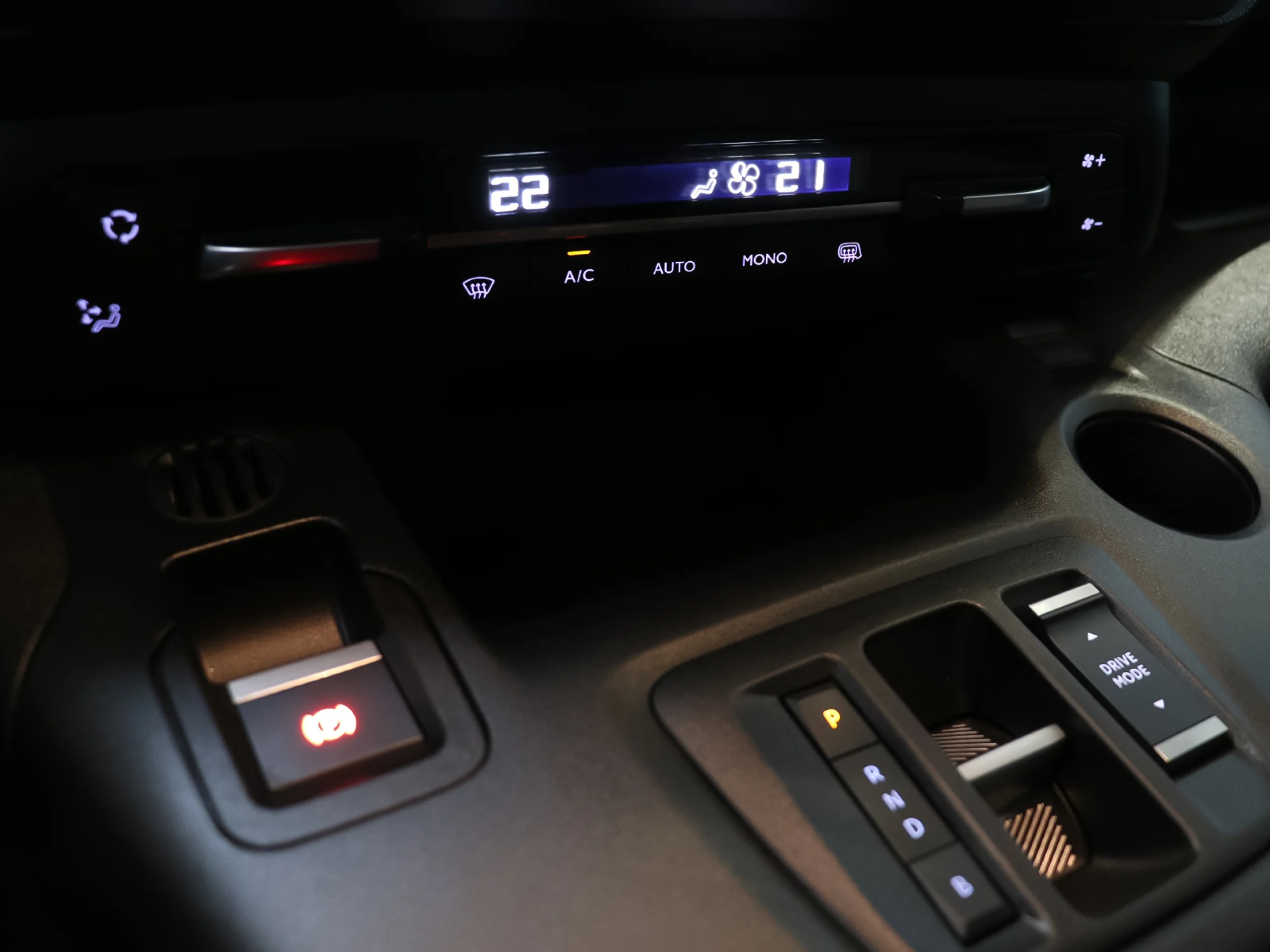 Fiat E-Doblò Furgón 50kWh L1H1 100 kW (136 CV) - Foto 25