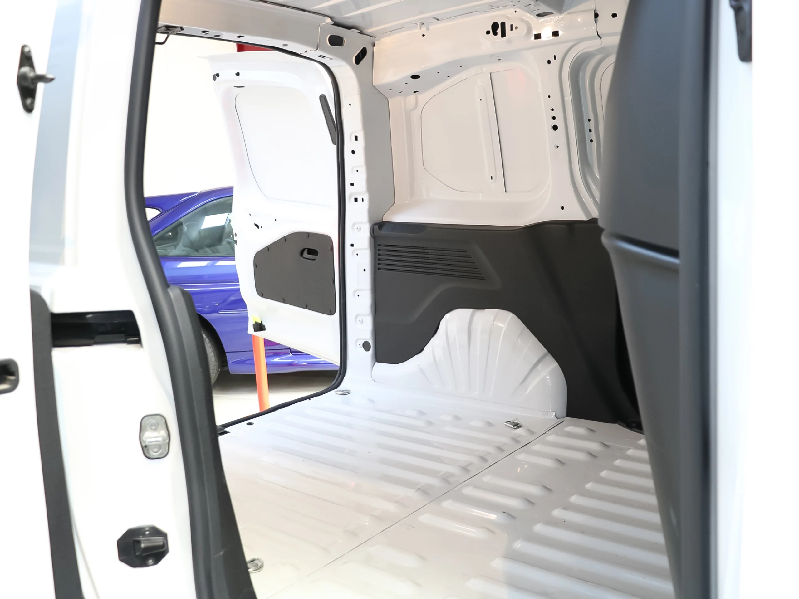 Fiat E-Doblò Furgón 50kWh L1H1 100 kW (136 CV) - Foto 29