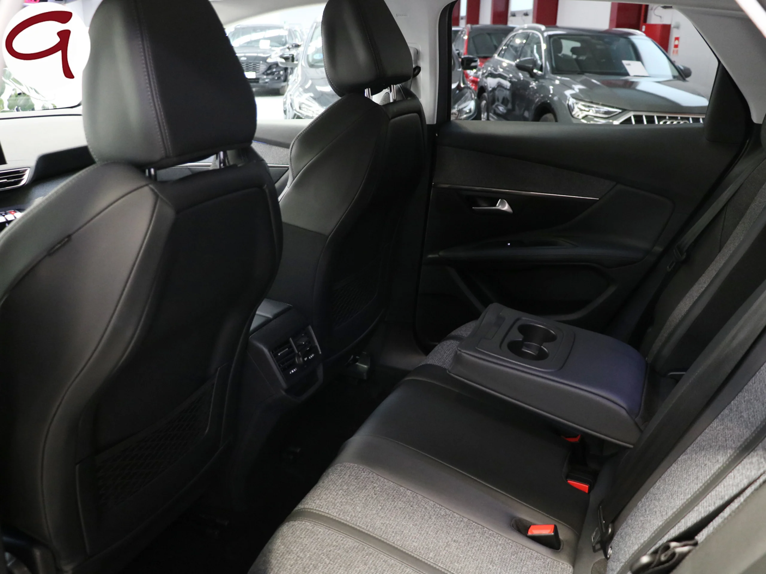 Peugeot 3008 BlueHDI 130 S&S Allure EAT8 96 kW (130 CV) - Foto 8