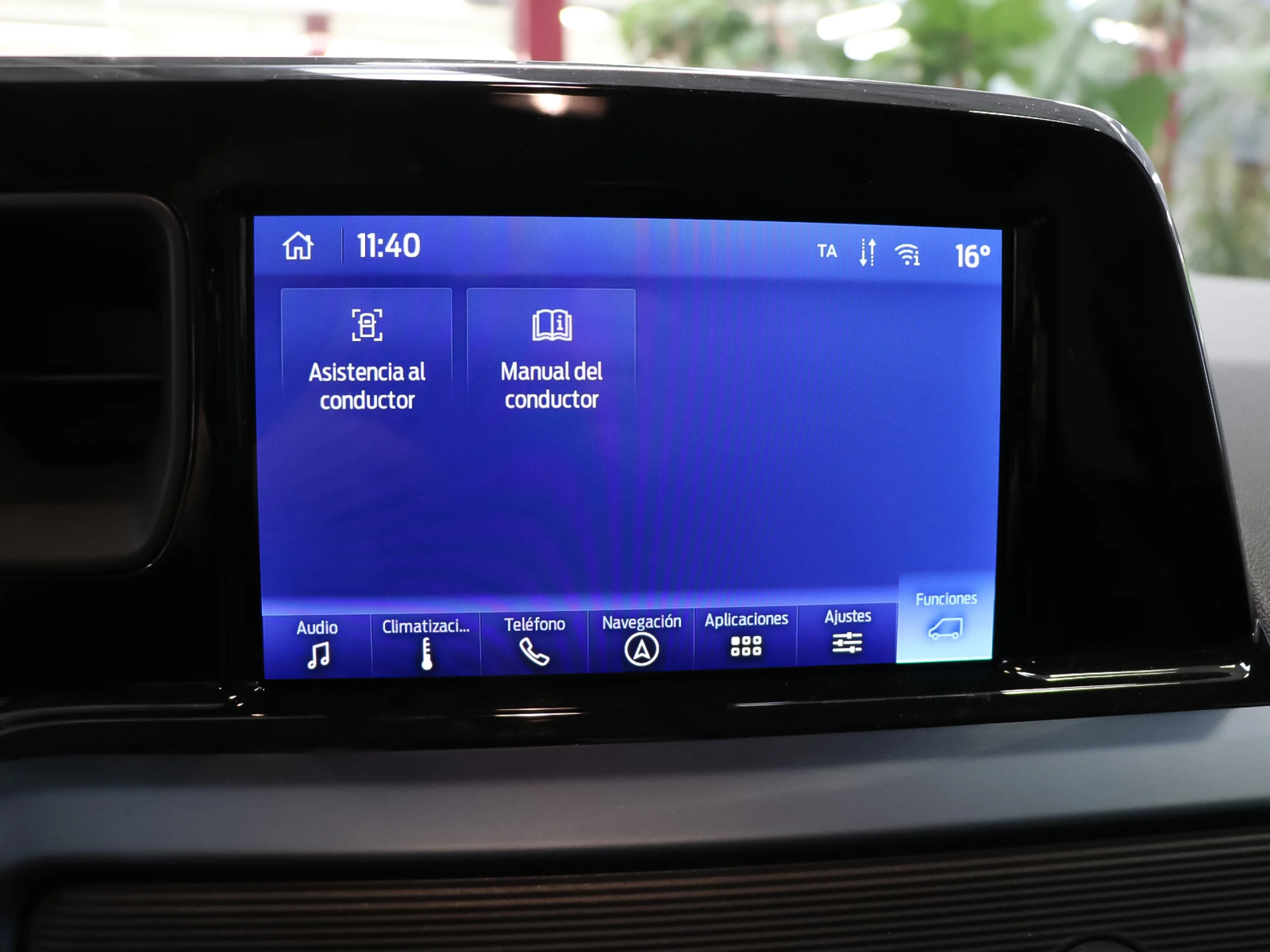 Ford Tourneo Courier 1.0 Ecoboost Active 92 kW (125 CV) - Foto 24