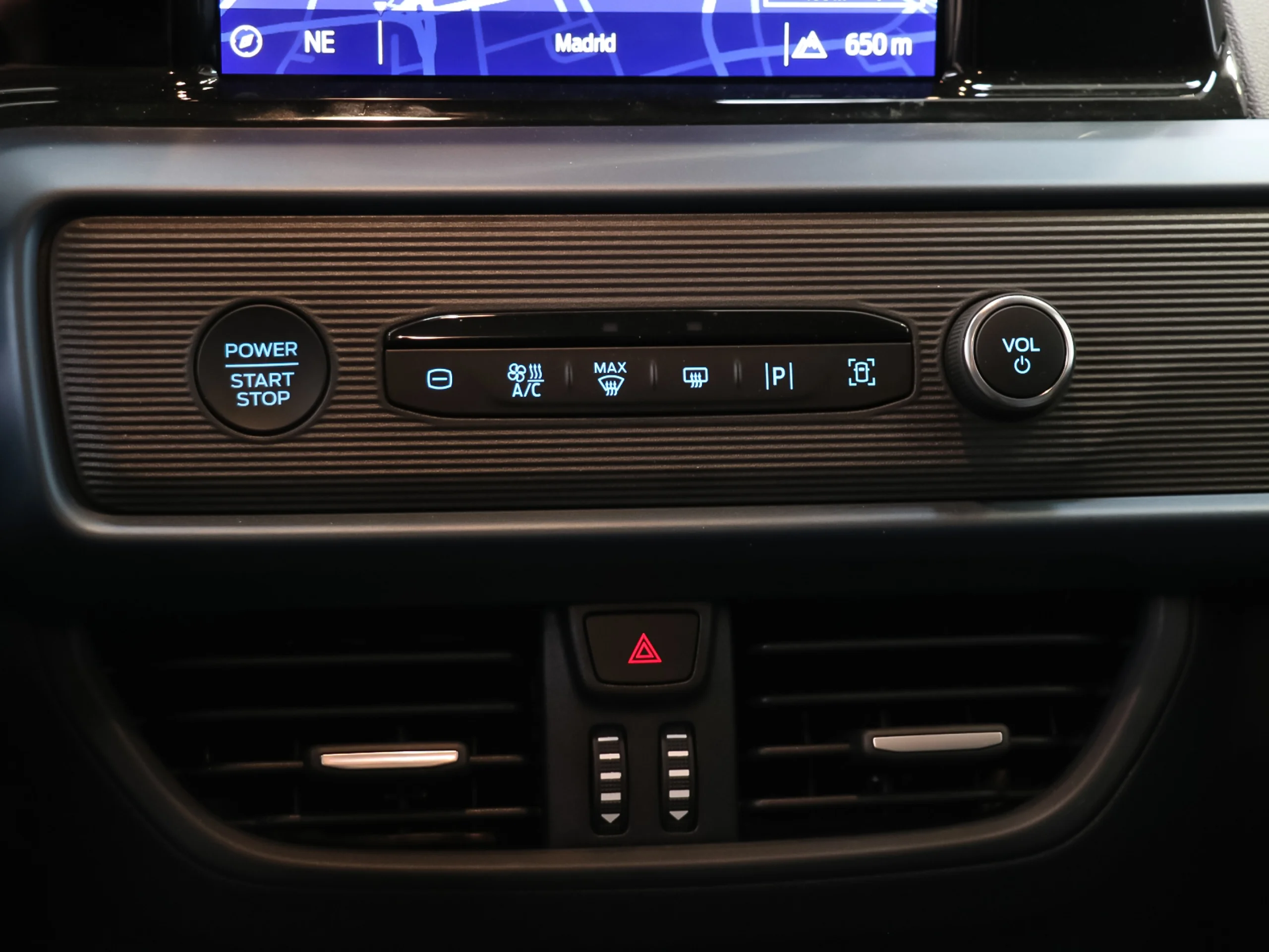 Ford Tourneo Courier 1.0 Ecoboost Active 92 kW (125 CV) - Foto 29