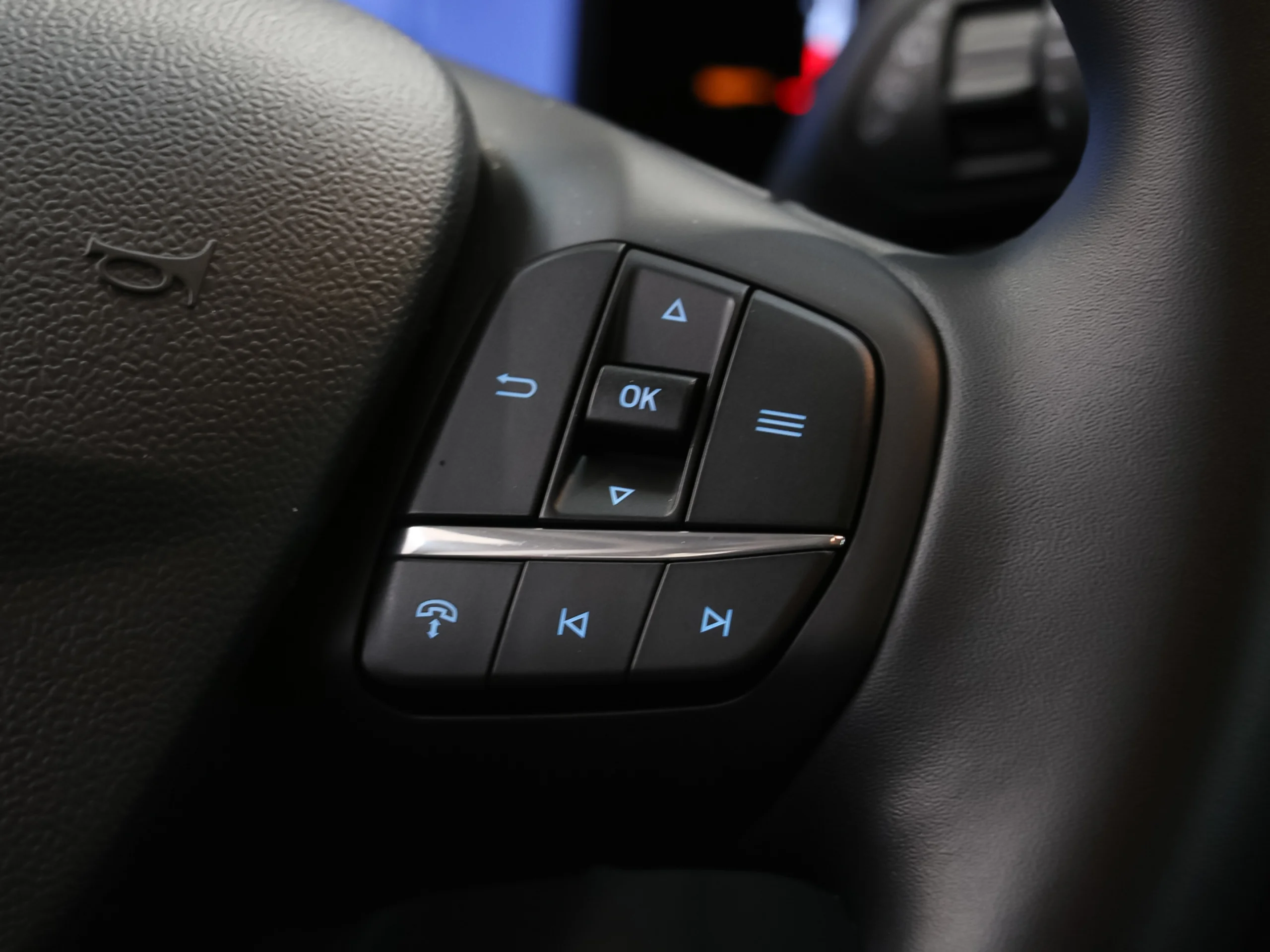 Ford Tourneo Courier 1.0 Ecoboost Active 92 kW (125 CV) - Foto 35