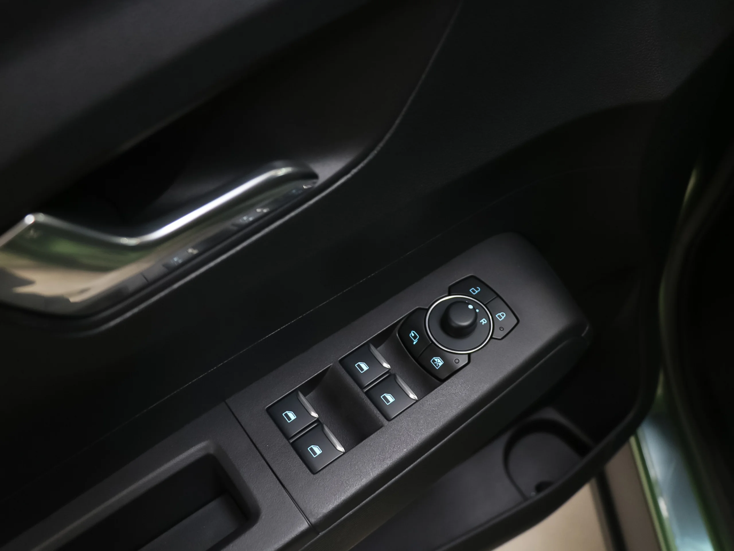 Ford Tourneo Courier 1.0 Ecoboost Active 92 kW (125 CV) - Foto 38