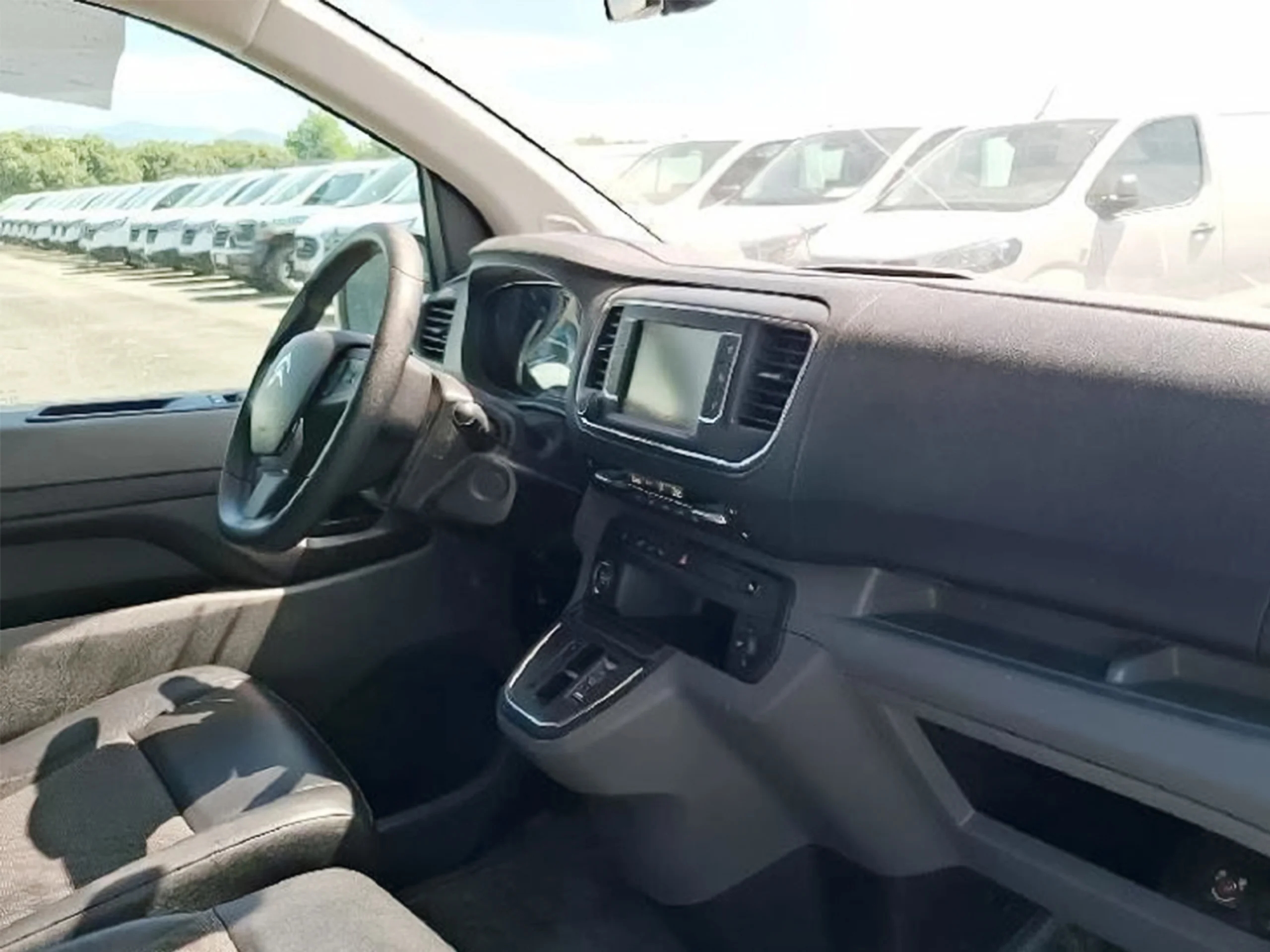 Citroen ë-Jumpy Furgon ë-Jumpy 75 KWh Talla M Club 100 kW (136 CV) - Foto 3