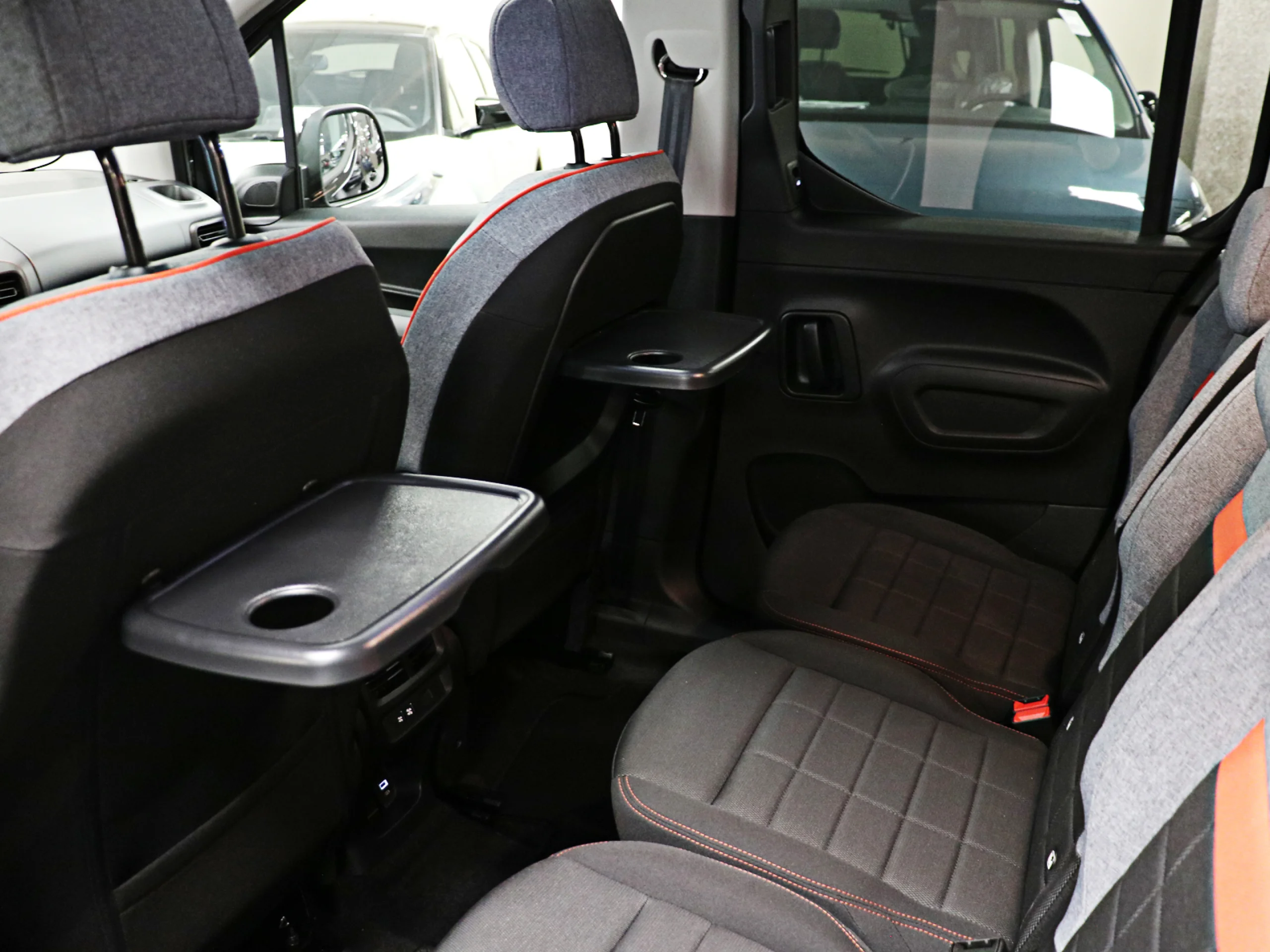 Citroen Berlingo Diésel 100 M Max 75 kW (100 CV) - Foto 11