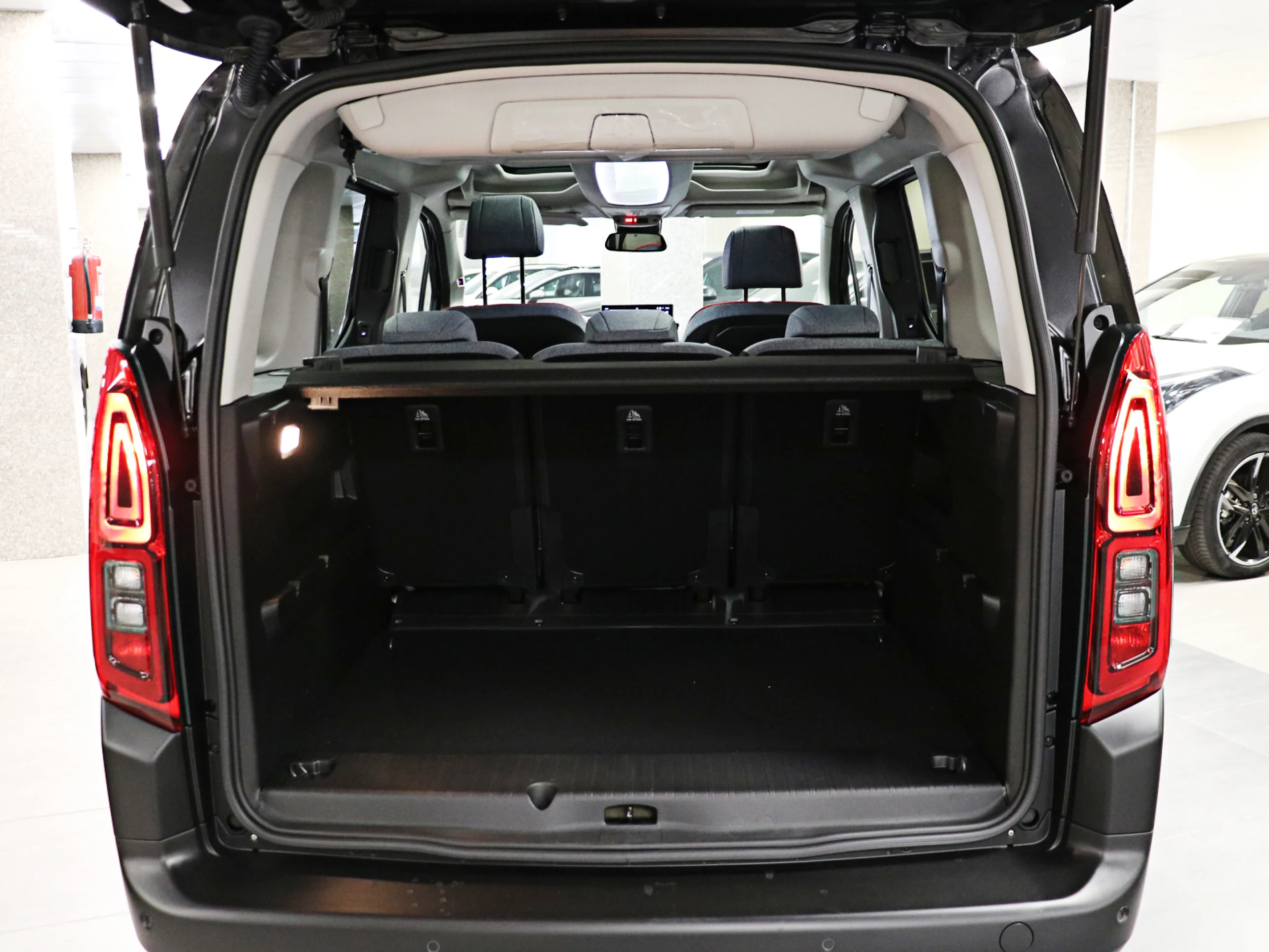 Citroen Berlingo Diésel 100 M Max 75 kW (100 CV) - Foto 42