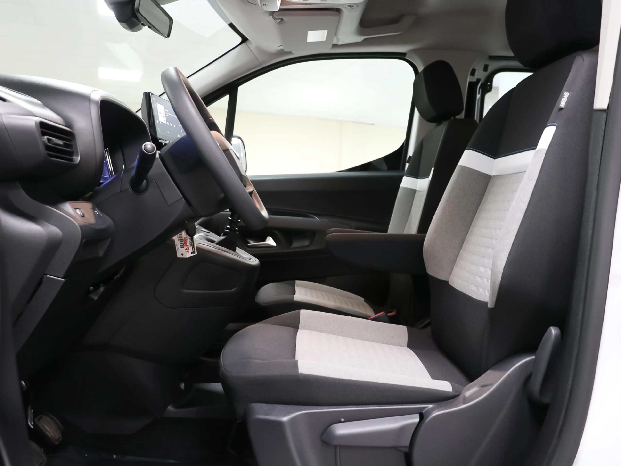 Citroen Berlingo BlueHDi 100 S&S Plus Talla M 75 kW (102 CV) - Foto 9