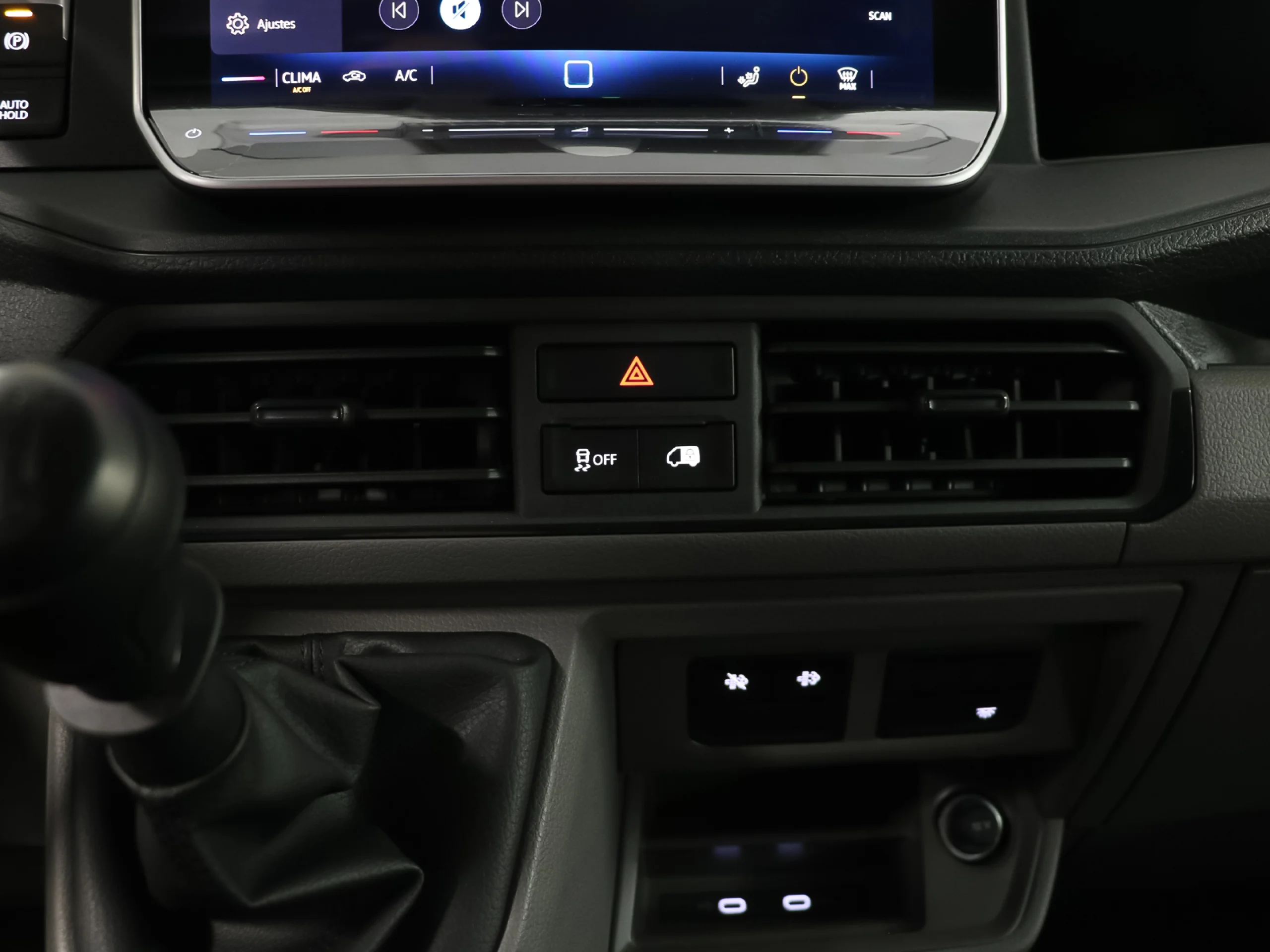 Volkswagen Crafter Furgon Batalla Media TN 2.0 TDI 103 kW (140 CV) 3.000 - Foto 26