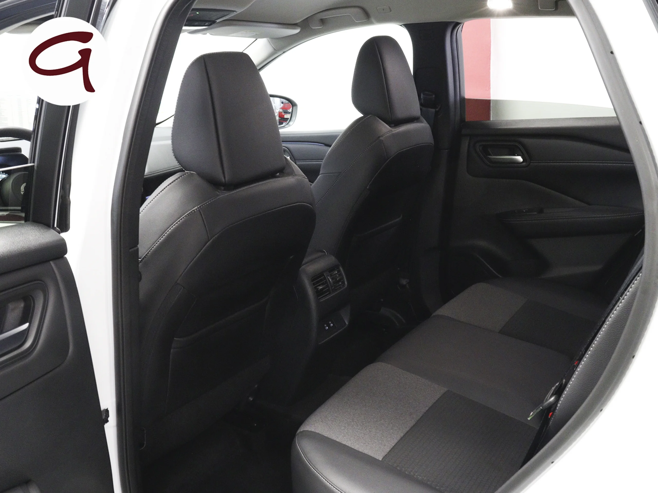 Nissan Qashqai DIG-T 160 N-Connecta 4x2 CVT 116 kW (158 CV) - Foto 7