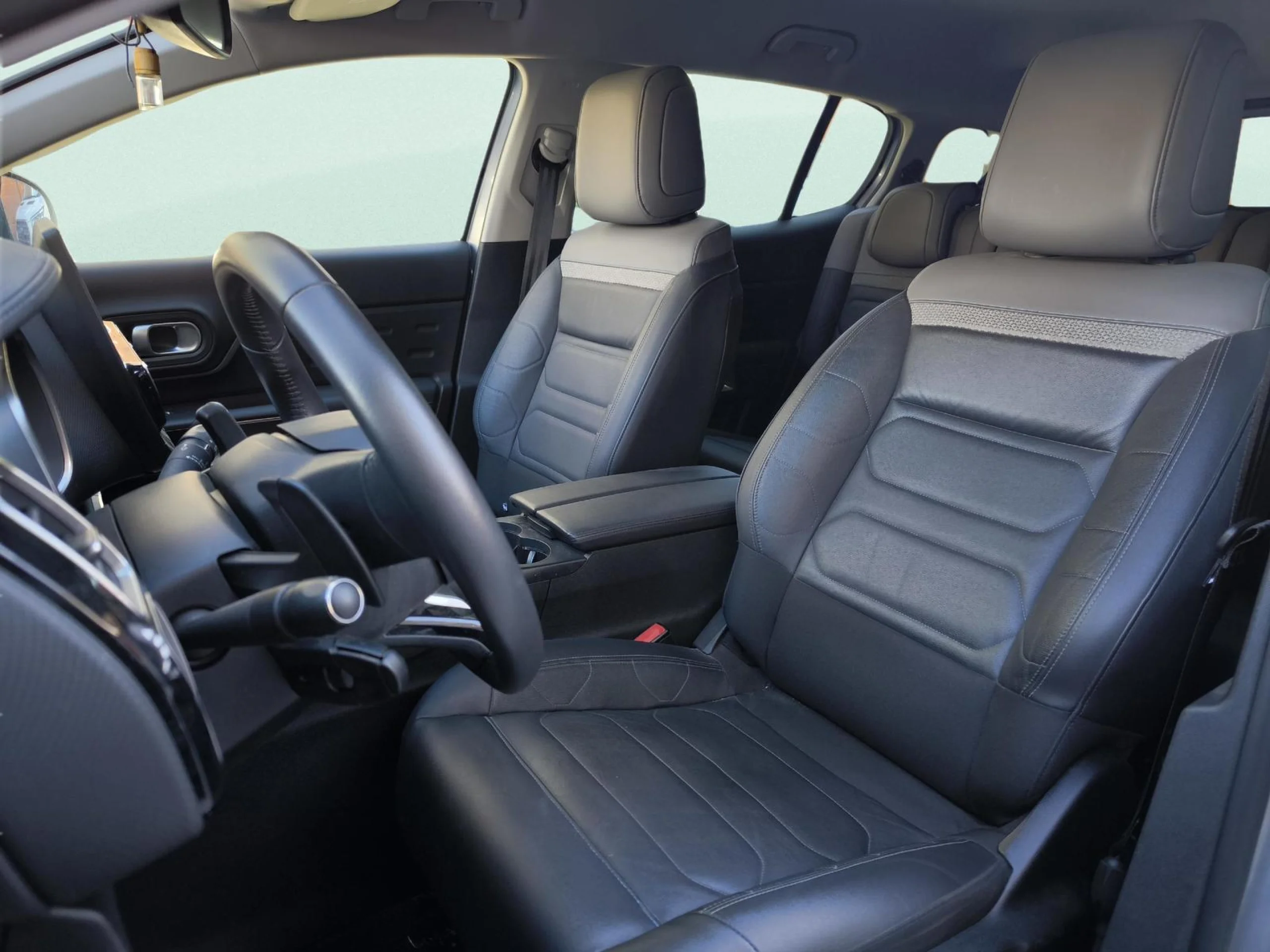 Citroen C5 Aircross Hybrid 225 Shine Pack e-EAT8 165 kW (225 CV) - Foto 7