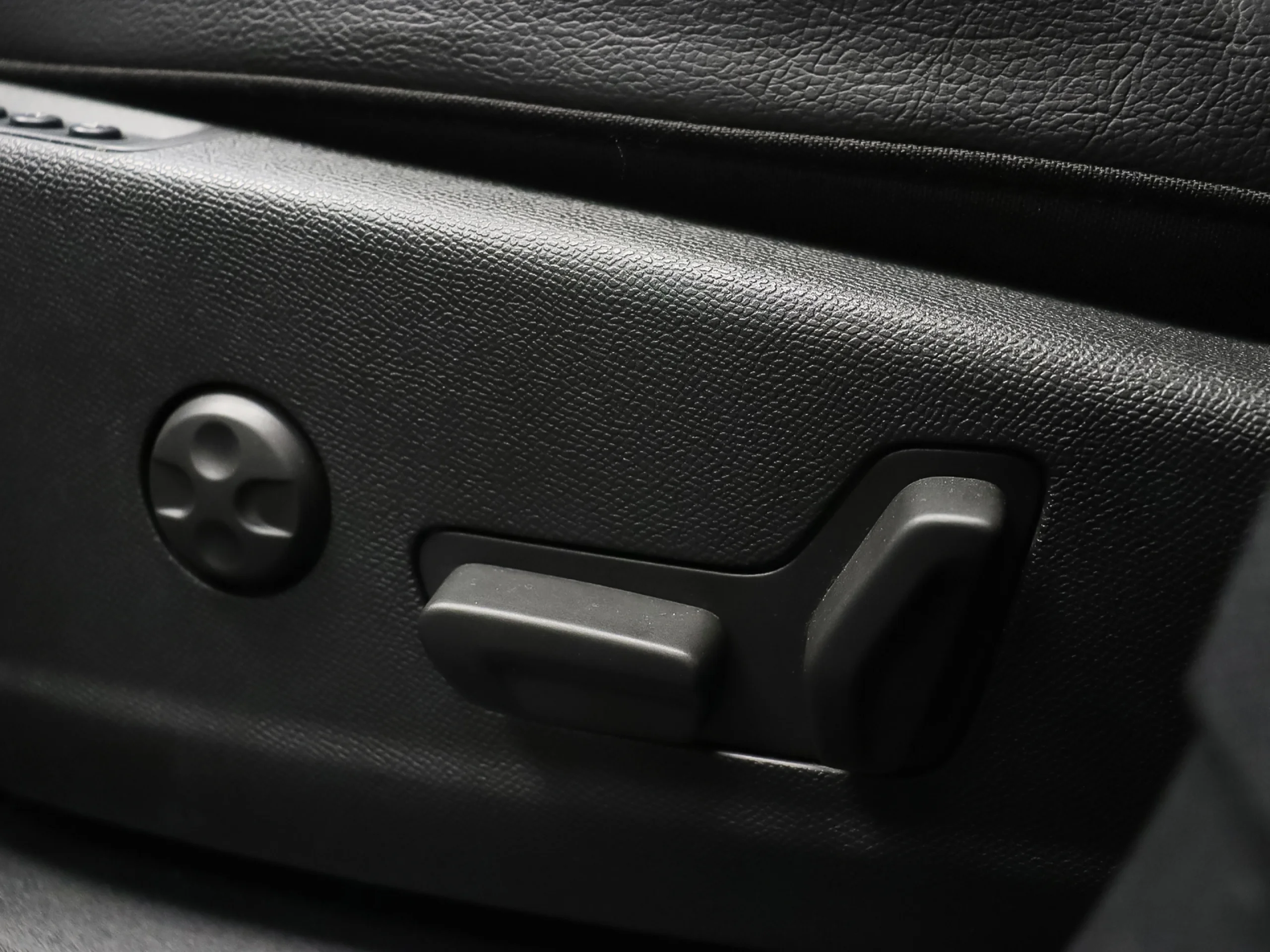 DS DS7 Crossback E-Tense 225 Ligne Noire Auto 165 kW (225 CV) - Foto 7