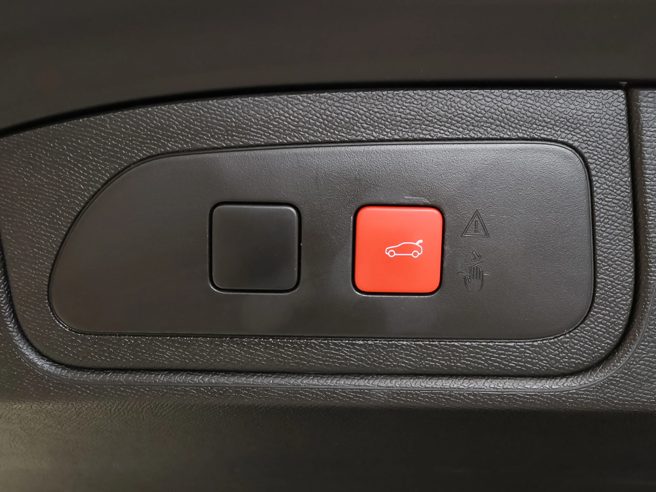 DS DS7 Crossback E-Tense 225 Ligne Noire Auto 165 kW (225 CV) - Foto 28