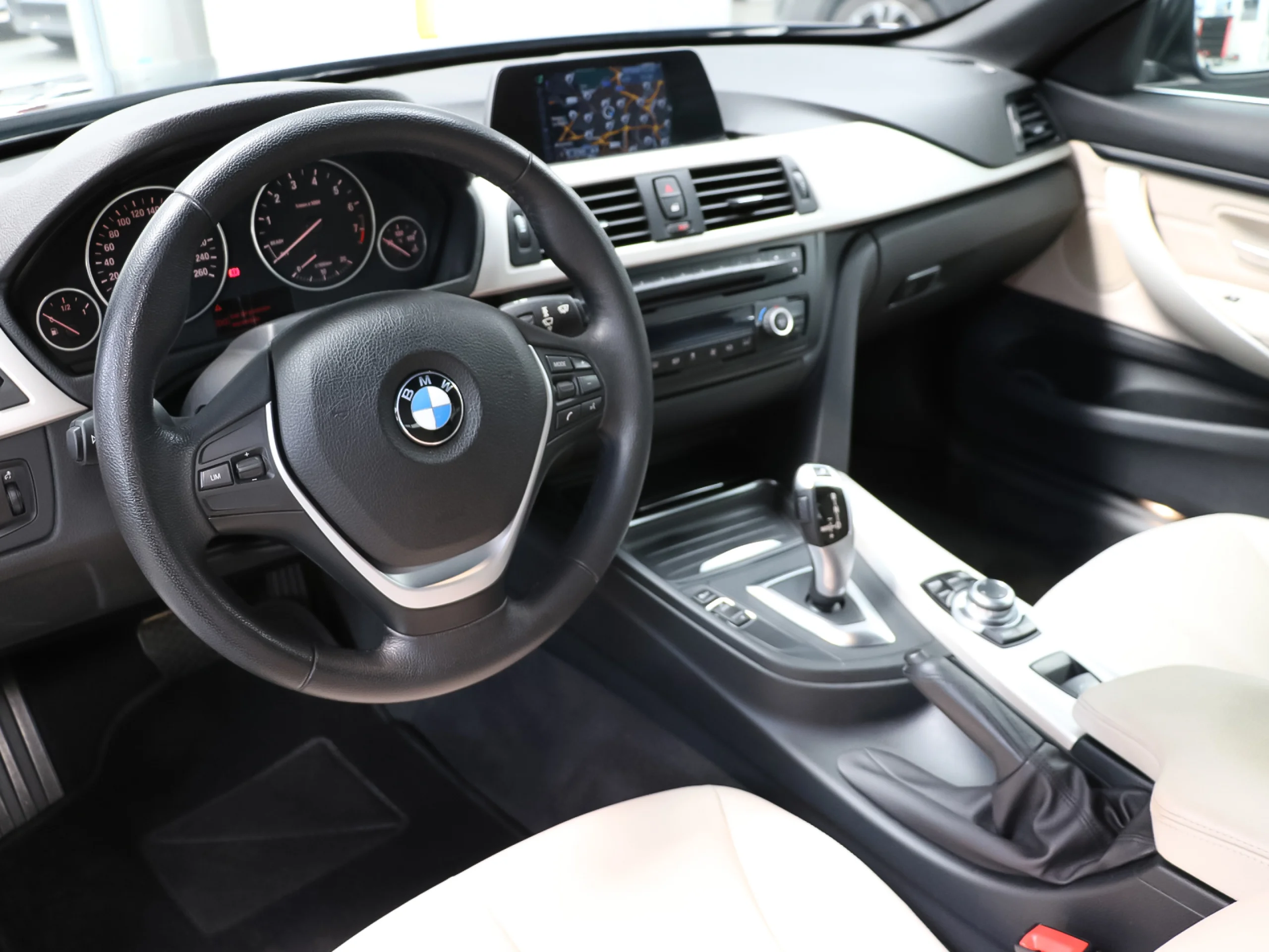 BMW Serie 4 420i Cabrio 135 kW (184 CV) - Foto 5
