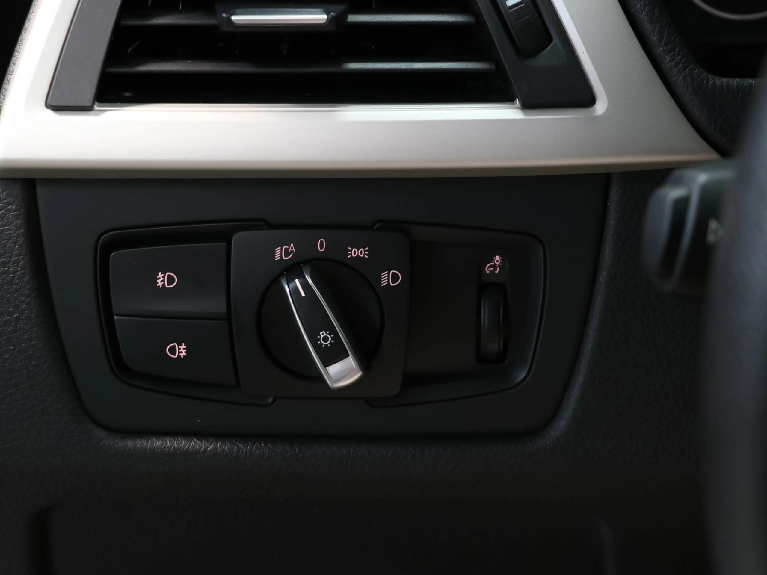 BMW Serie 4 420i Cabrio 135 kW (184 CV) - Foto 12