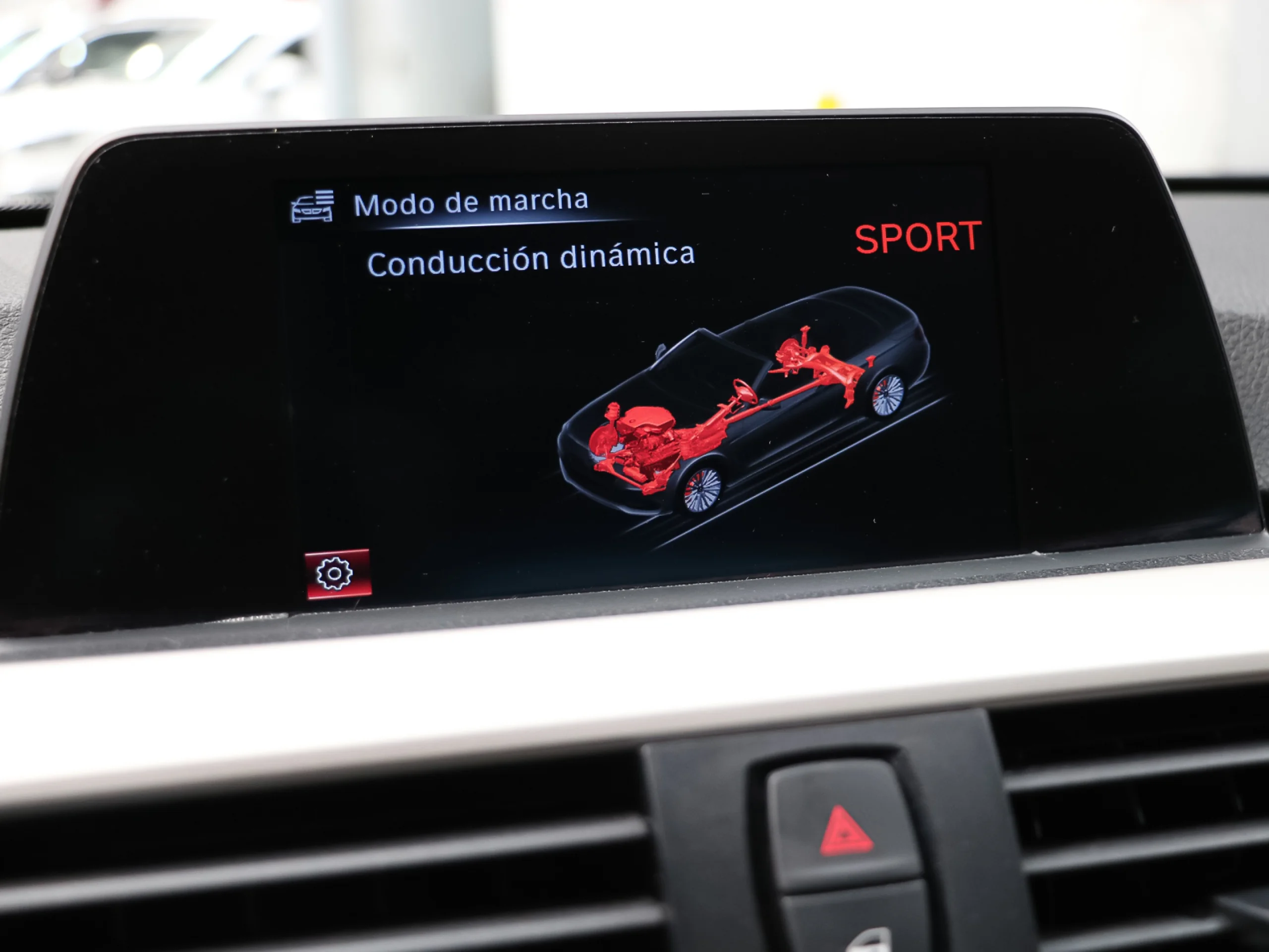 BMW Serie 4 420i Cabrio 135 kW (184 CV) - Foto 17