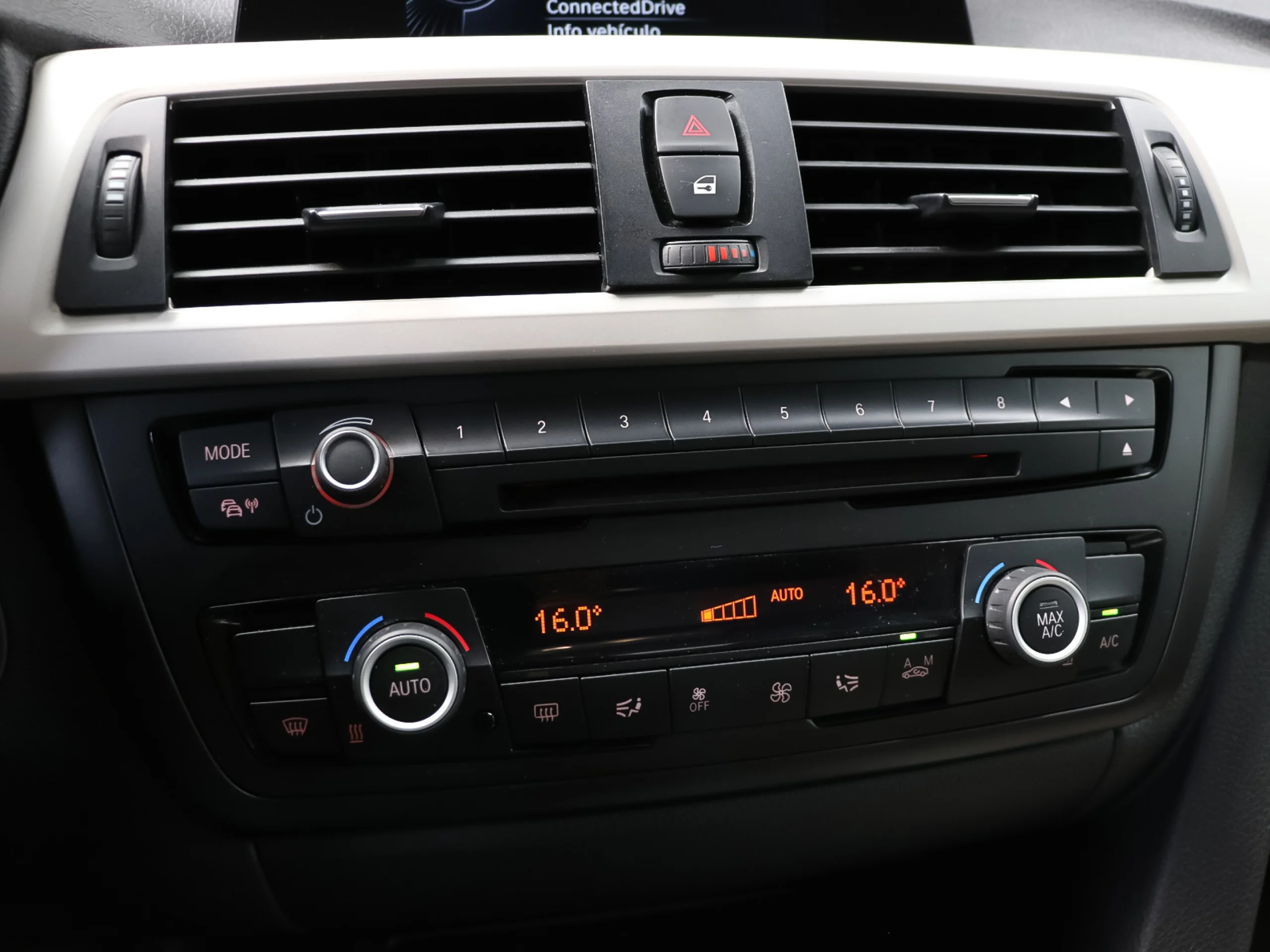 BMW Serie 4 420i Cabrio 135 kW (184 CV) - Foto 21