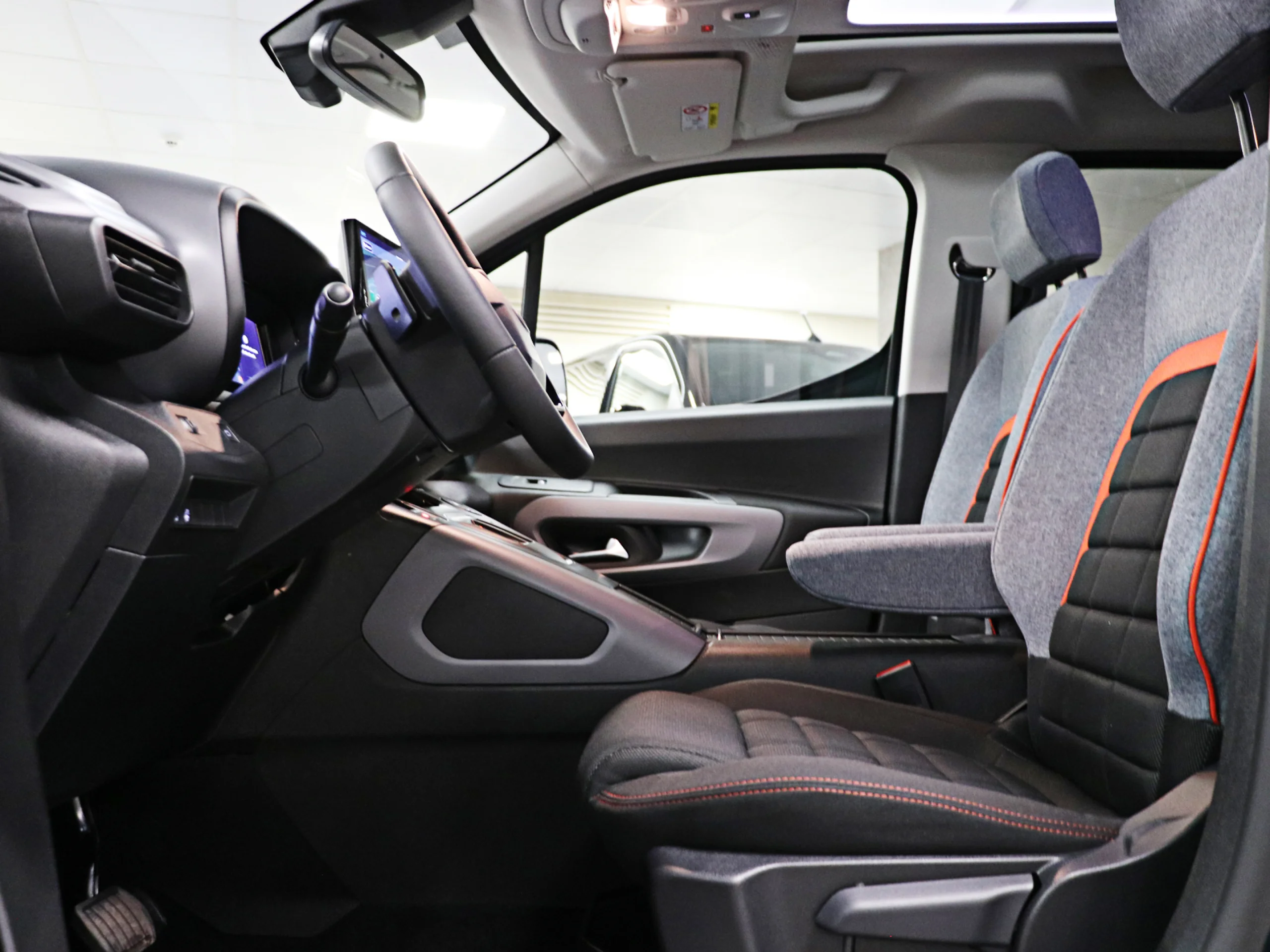Citroen Berlingo BlueHDi 130 S&S Talla M Max Auto 96 kW (130 CV) - Foto 6