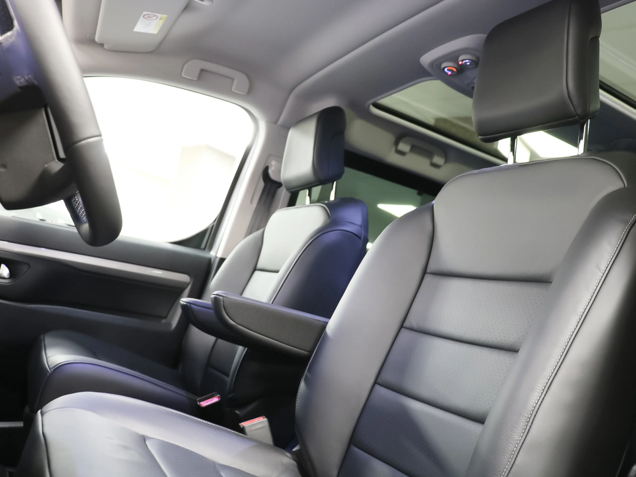 Citroen Spacetourer BlueHDi 180 Max Talla XL EAT8 132 kW (180 CV) - Foto 10