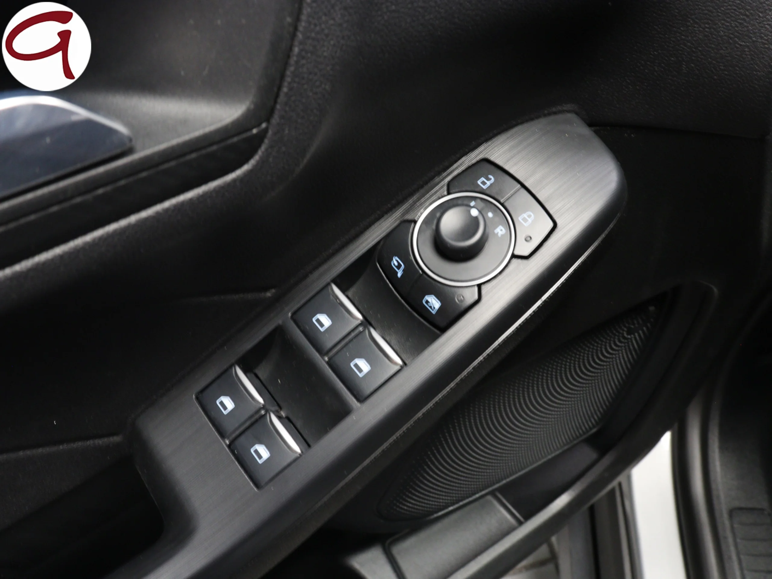 Ford Kuga 2.5 Duratec PHEV ST-Line Auto 178 kW (243 CV) - Foto 7